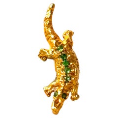 Rossella Ugolini 18k yellow Gold Emeralds Crocodile Pin
