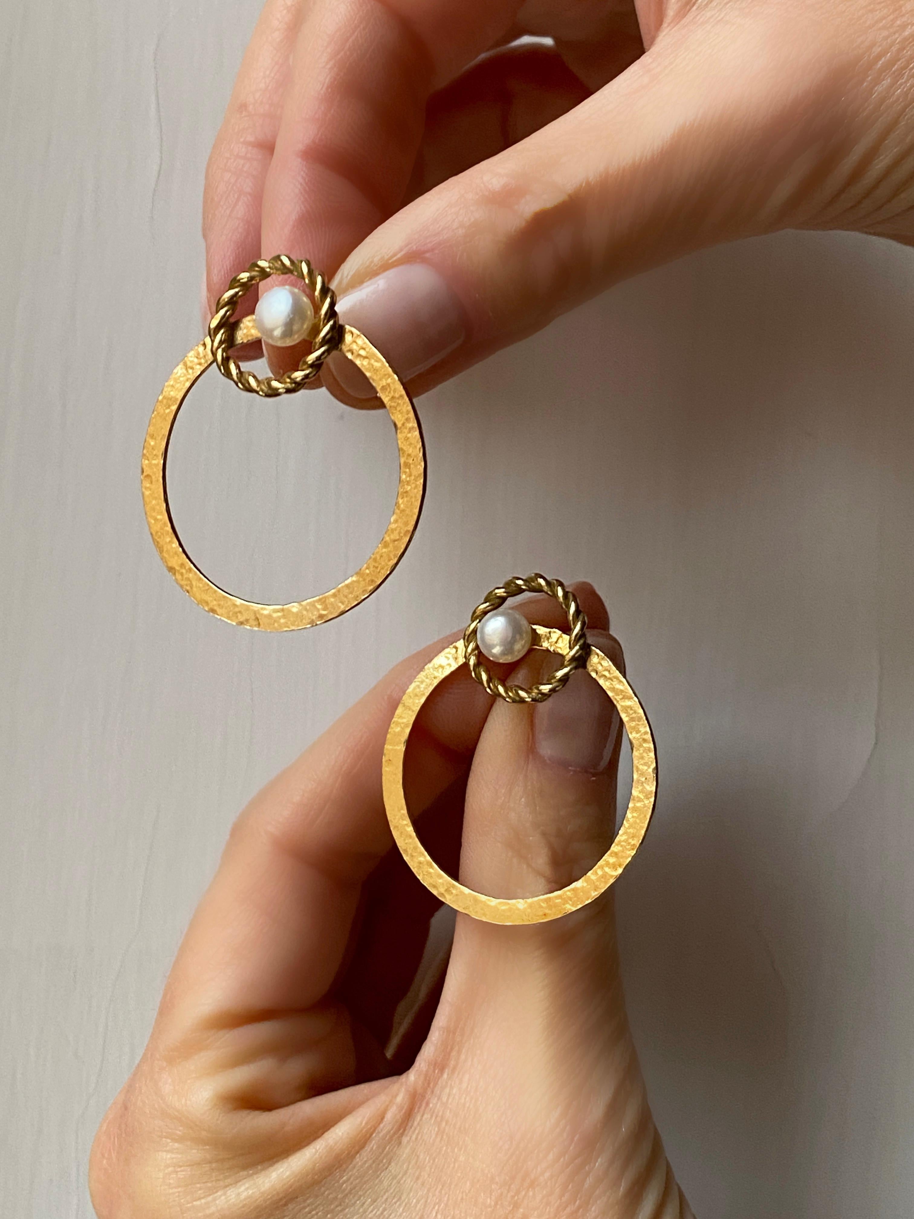 Rossella Ugolini 18K Yellow Gold Hammered Handcrafted Circle Large Hoop Earrings For Sale 1