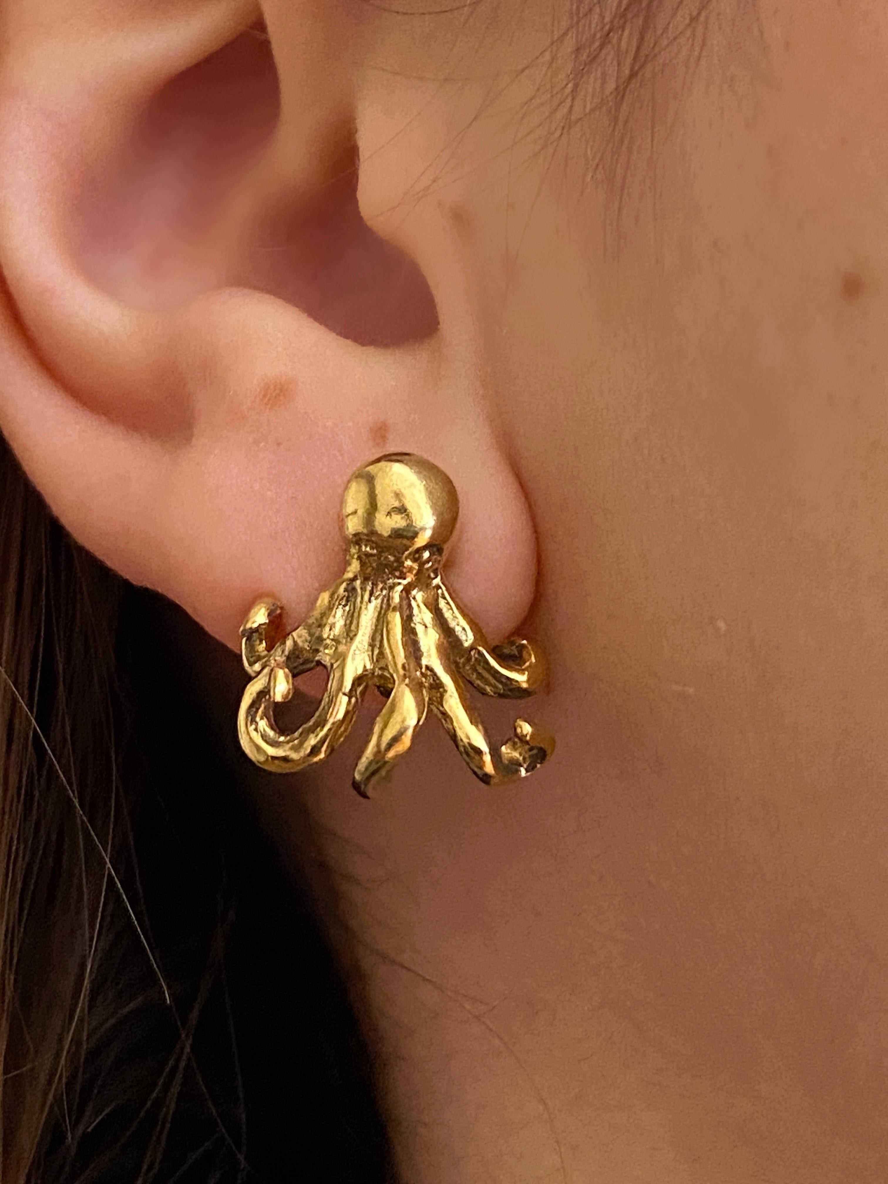 Artisan Rossella Ugolini 18K Yellow Gold Handcrafted Octopus Stud Earrings For Sale