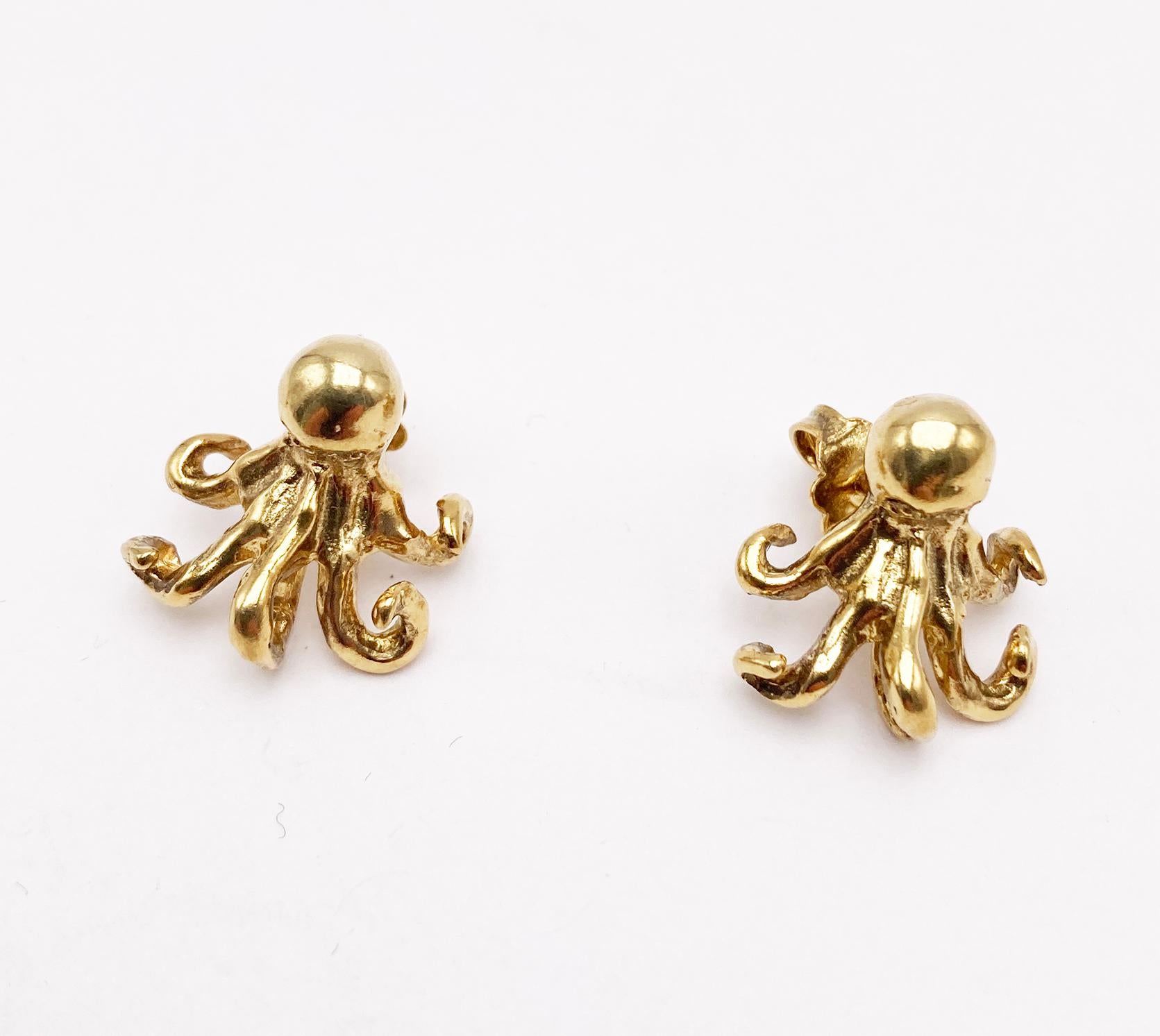 Rossella Ugolini 18K Yellow Gold Handcrafted Octopus Stud Earrings For Sale 4