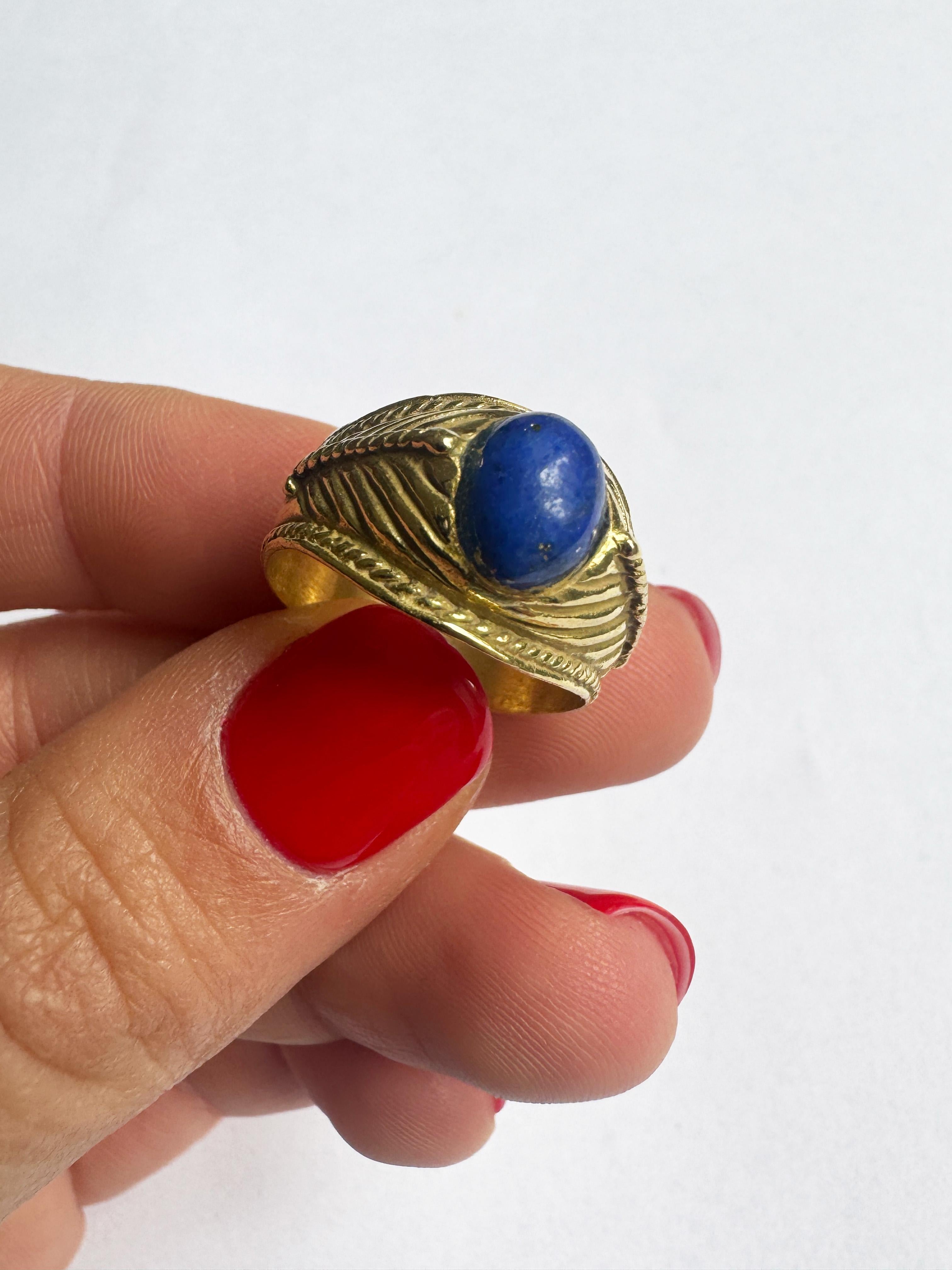 Rossella Ugolini Anello Cocktail Artigianale in Lapislazzuli Oro Giallo 18k in vendita 4