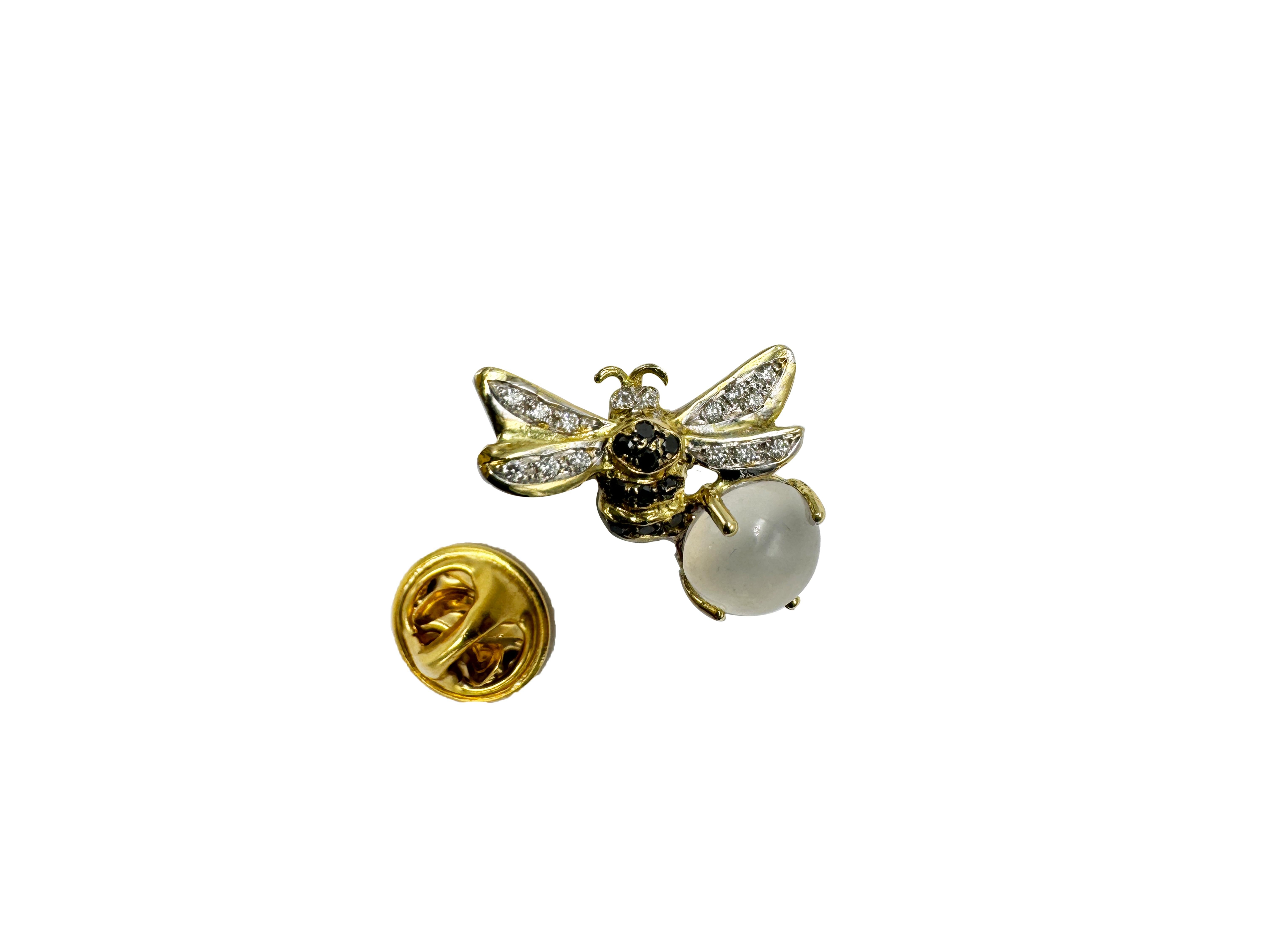 Brooch Rossella Ugolini 18K Yellow Gold Moonstone White Diamonds Pin Unisex For Sale 8