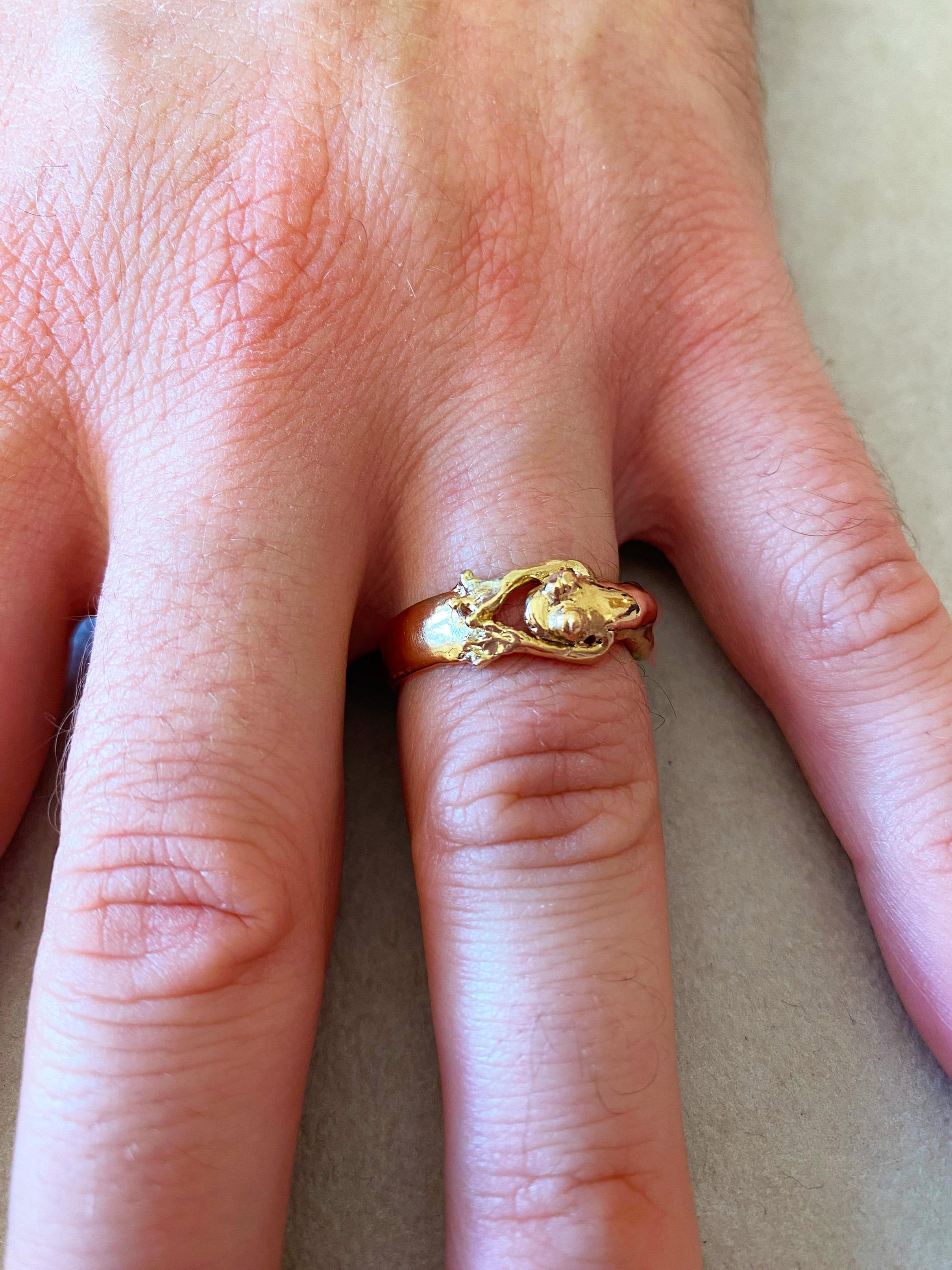 Anneau de mariage grenouille personnalisé en or jaune 18 carats Taille 10 en vente 1