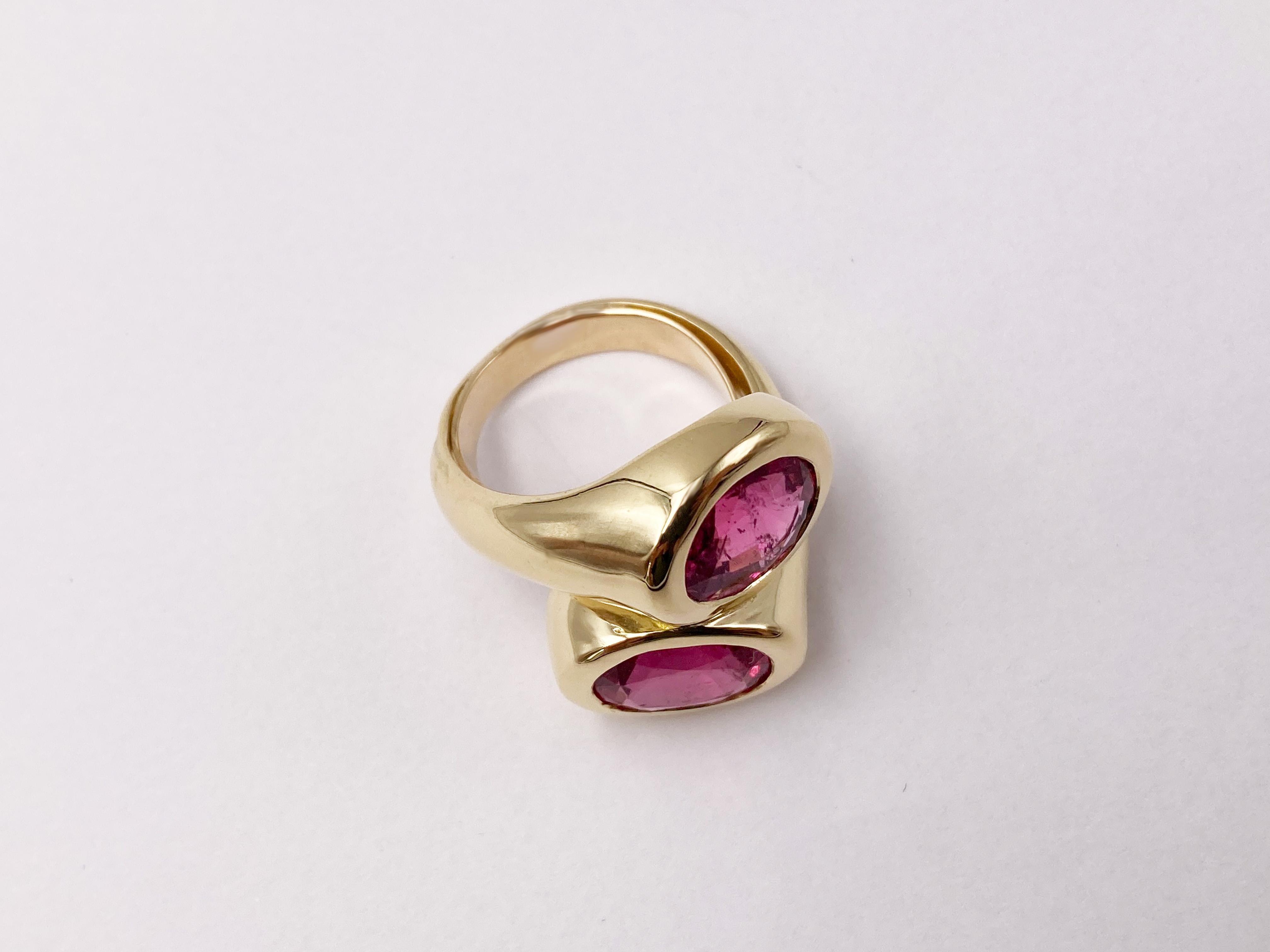 Women's Rossella Ugolini 18K Yellow Gold Pink Tourmaline Rubellite Cocktail Ring For Sale