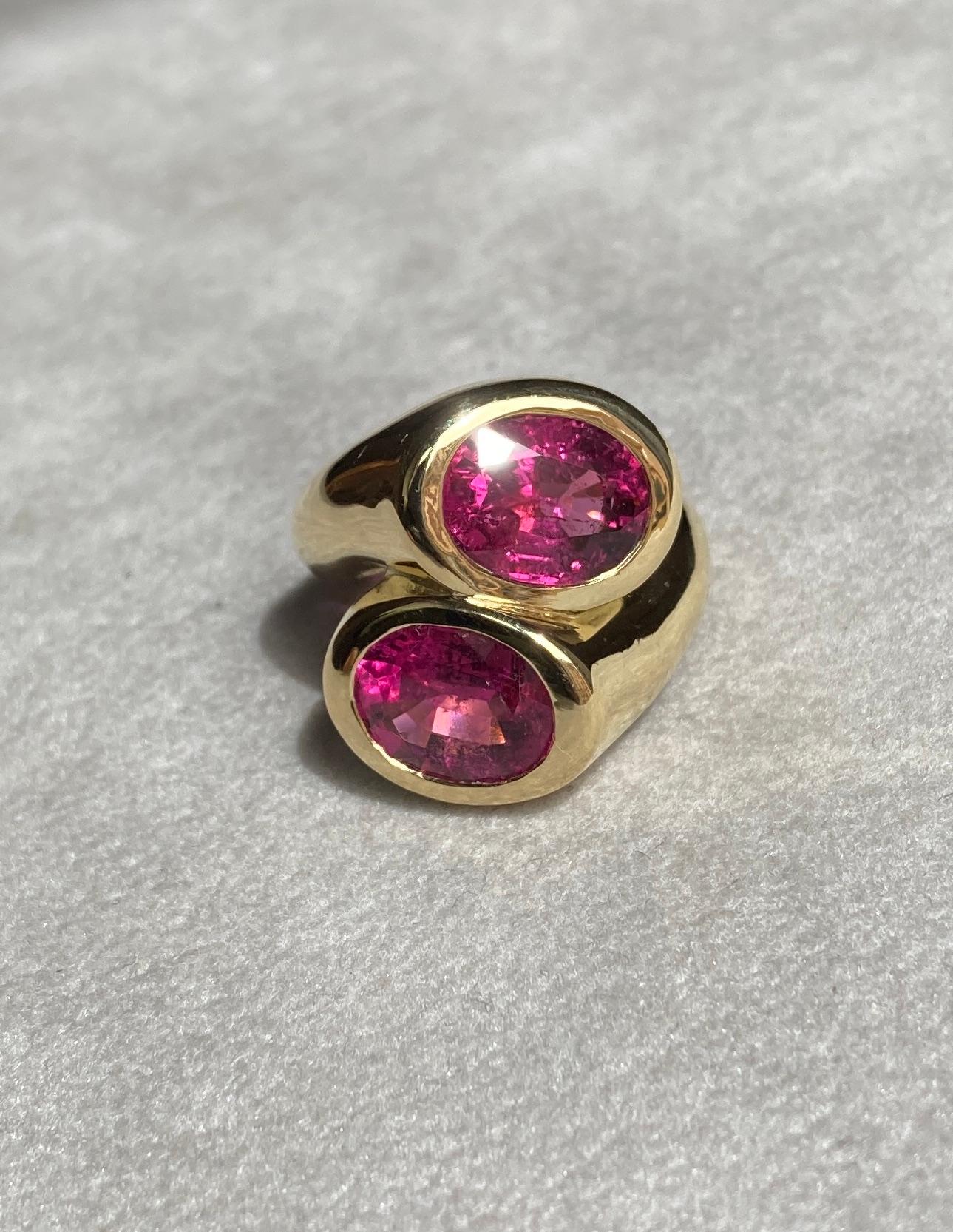 Rossella Ugolini 18K Yellow Gold Pink Tourmaline Rubellite Cocktail Ring For Sale 1