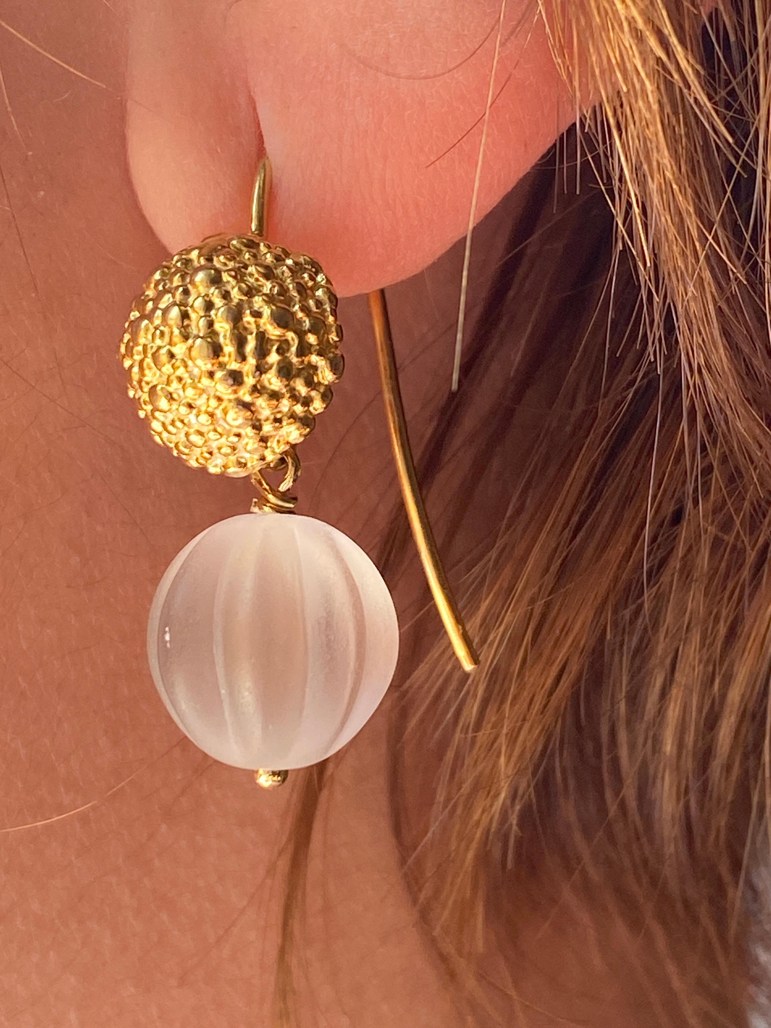 Rossella Ugolini Boucles d'oreilles en or jaune 18 carats avec cristal de roche Hammer Pour femmes en vente