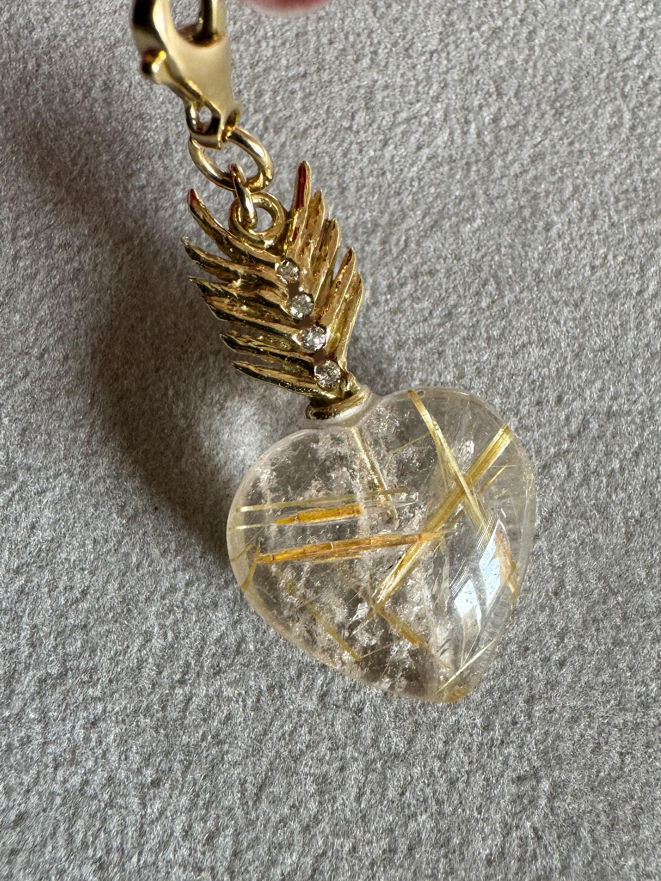 Rossella Ugolini, breloque en or jaune 18 carats, quartz rutile et diamants blancs en vente 4
