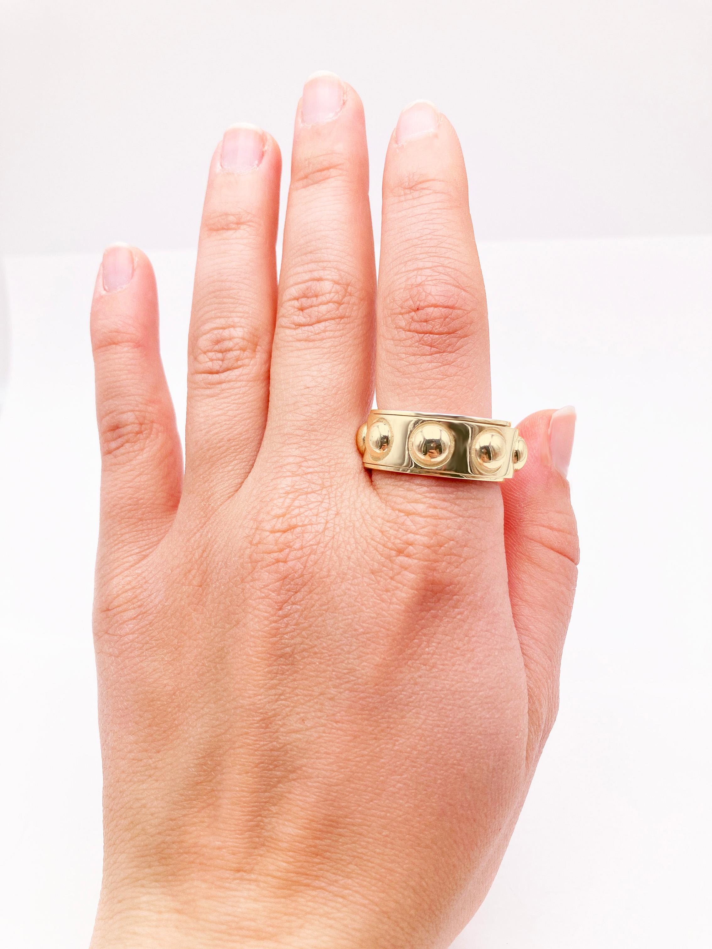 Rossella Ugolini 18k Yellow Gold Size 10 No Stress Rotated Man Band Ring For Sale 5