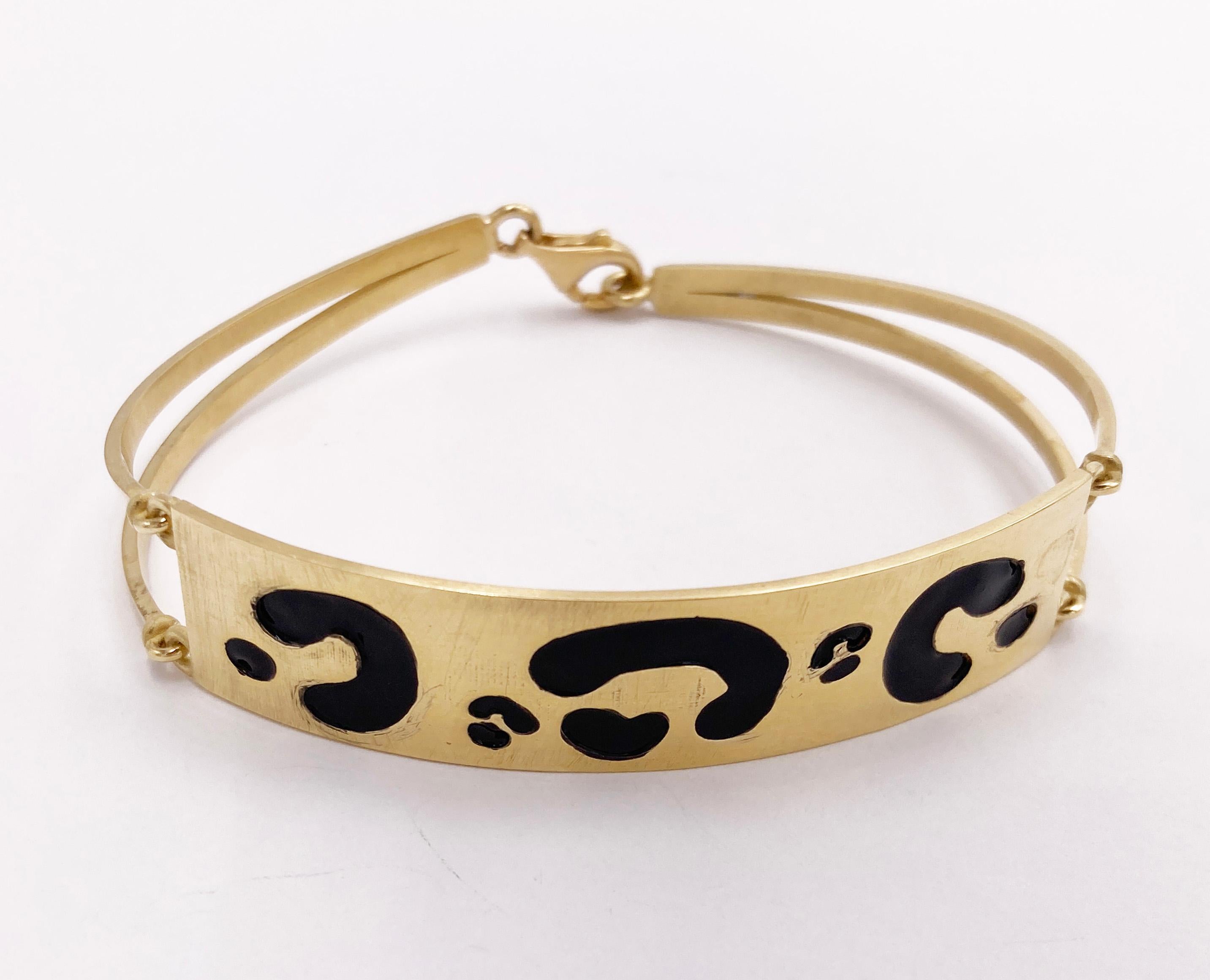 Rossella Ugolini 18K Yellow Gold Spotted Black Enamel Cuff Unisex Bracelets For Sale 7
