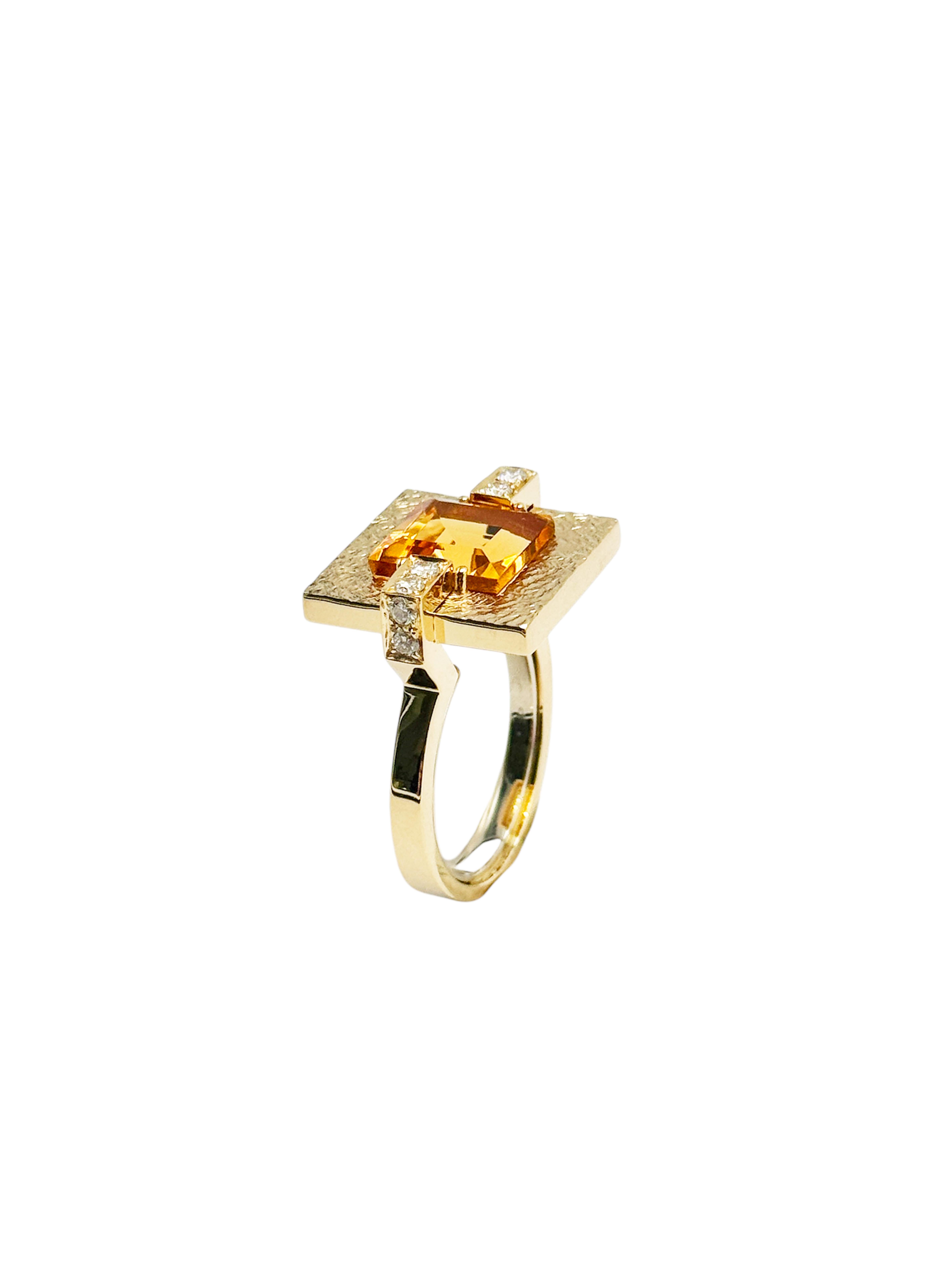 Rossella Ugolini, bague cocktail en or jaune 18 carats, citrine carrée et diamants blancs en vente 9
