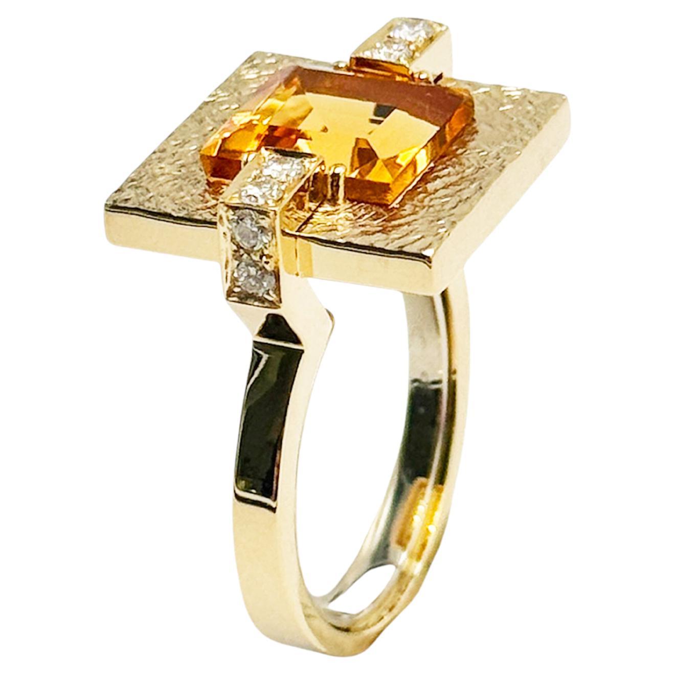 Rossella Ugolini 18k Yellow Gold Square Cut Citrine White Diamonds Cocktail Ring