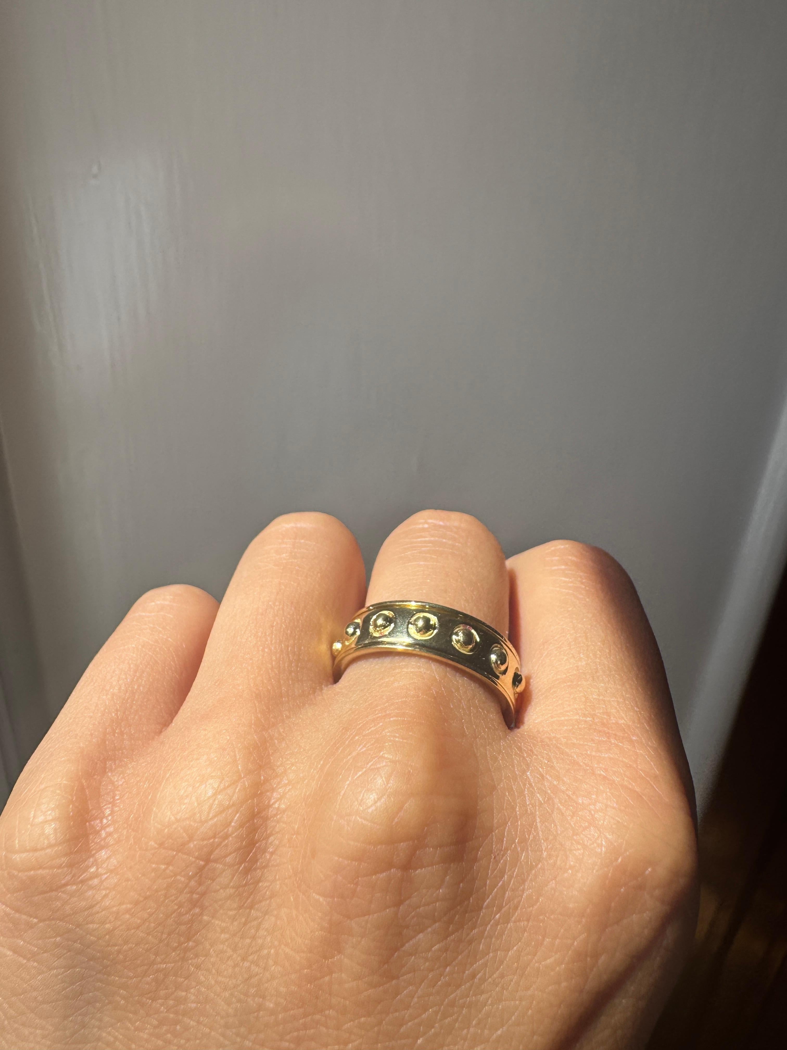 Rossella Ugolini 18k Gelbgold zwei rotierenden Bands Mann kein Stress Ring im Angebot 8