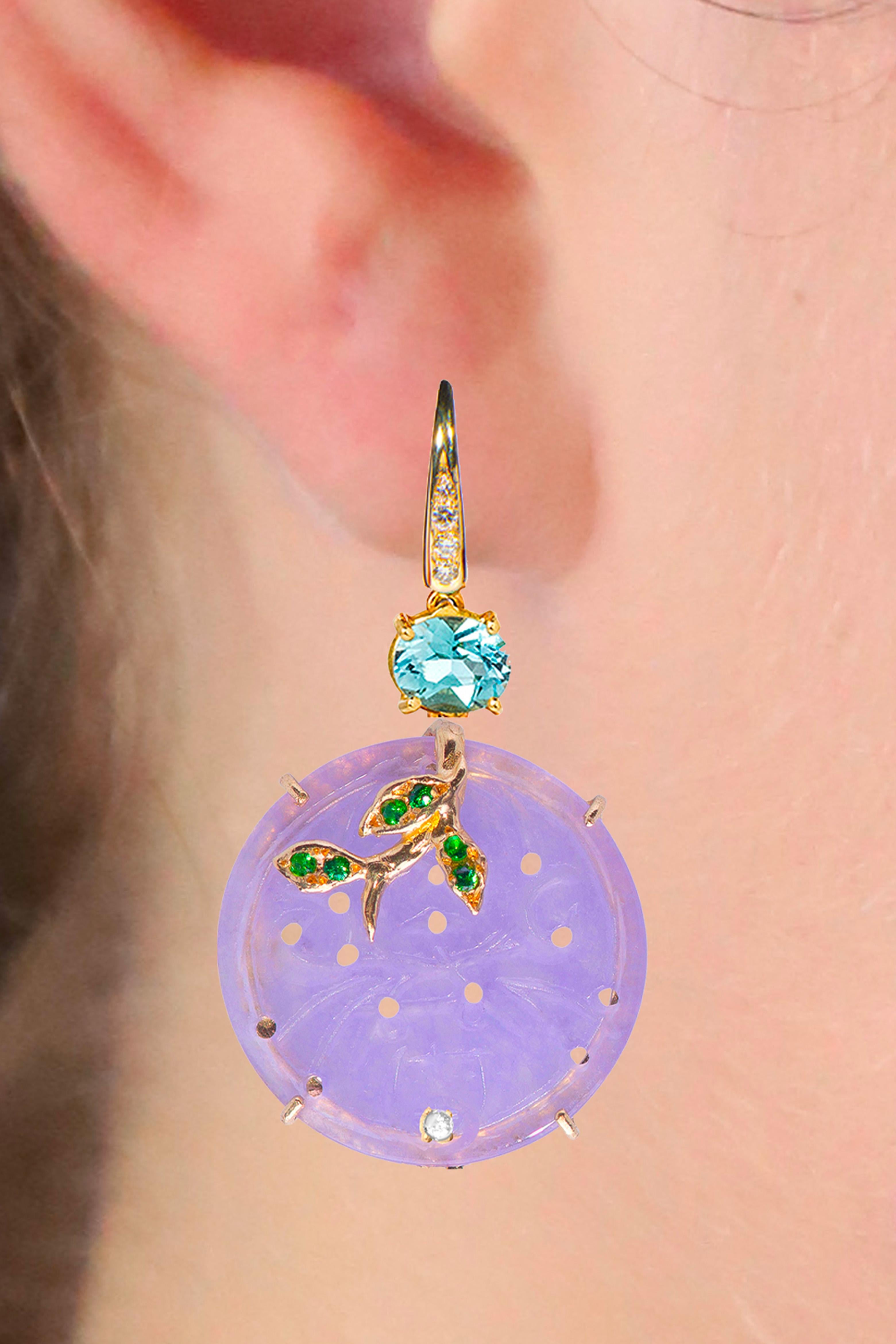 Art déco Pièce de monnaie Rossella Ugolini en or jaune 18 carats diamants blancs aigue-marine lilas  Boucles d'oreilles en vente