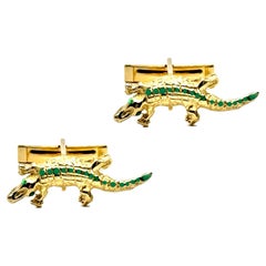 Rossella Ugolini Gemelos de cocodrilo de esmalte verde chapados en oro amarillo de 24k