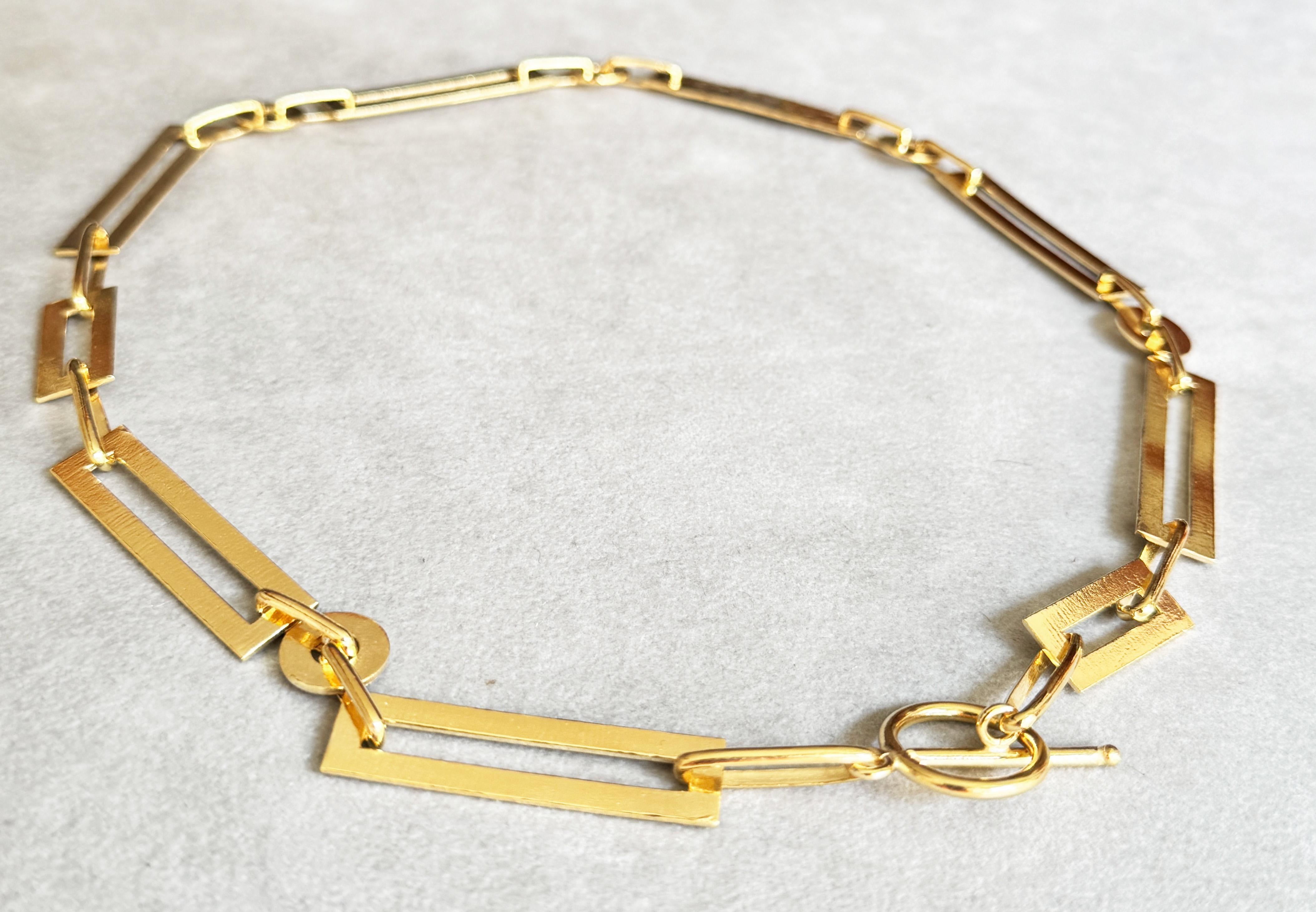 Rossella Ugolini 24k Yellow Gold-plated Hammered Man Lariat-Style Necklace For Sale 7
