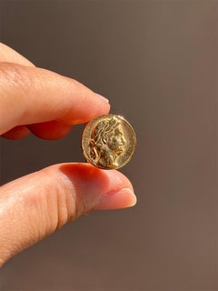 Gemelos de monedas artesanales chapados en oro amarillo de 24k Rossella Ugolini