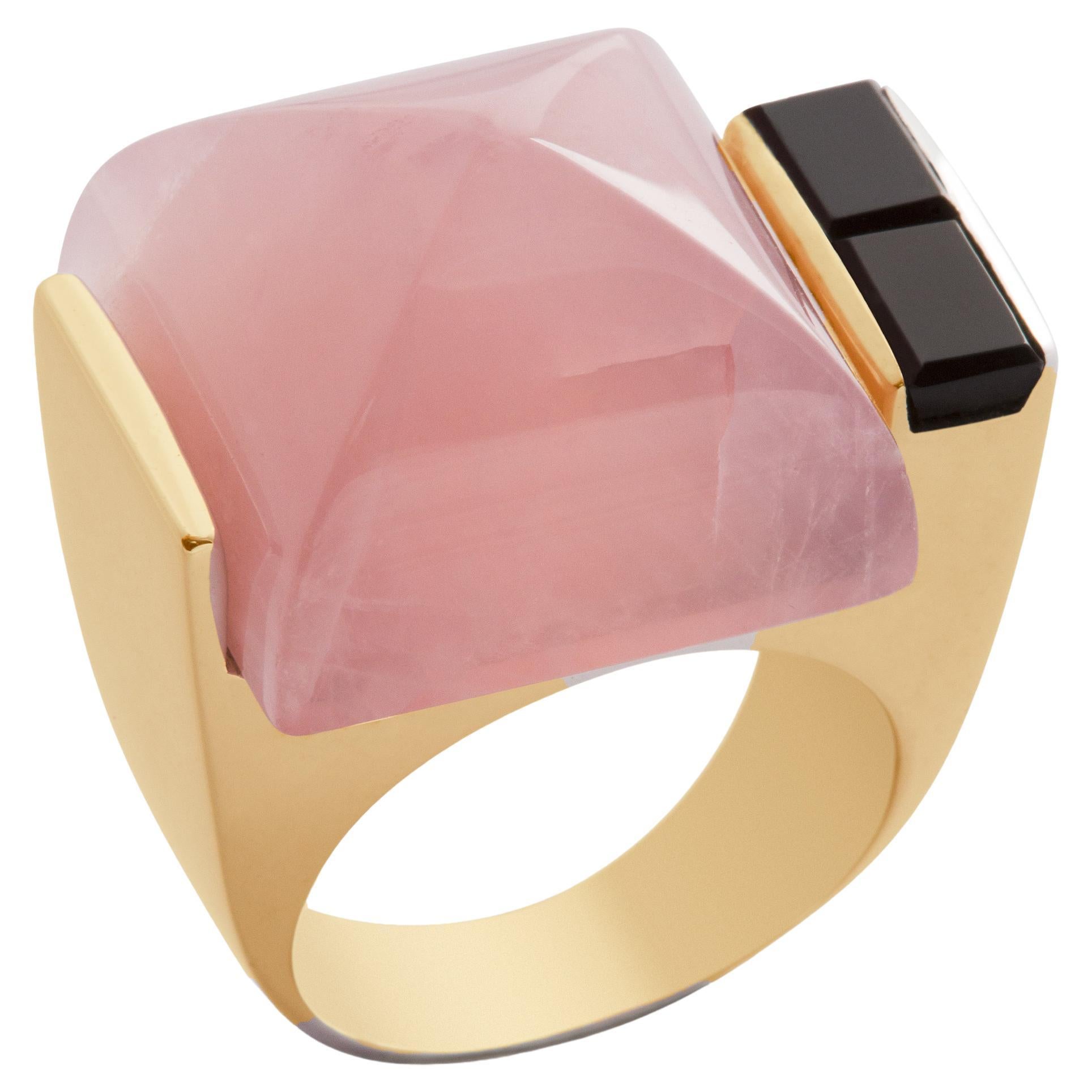 Rossella Ugolini Bague cocktail en plaqué or jaune 24kt avec quartz rose et onyx en vente
