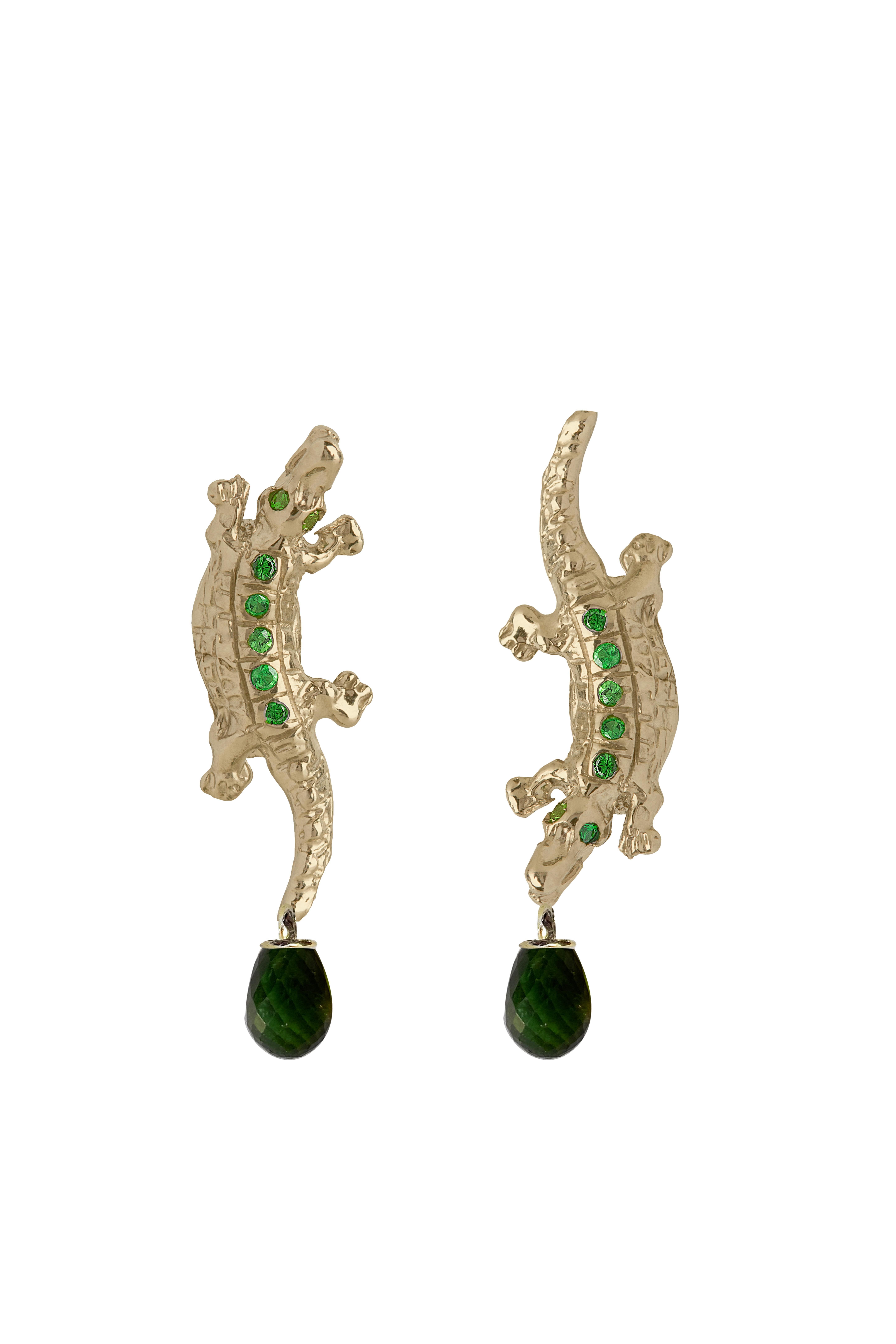 Rossella Ugolini Alligator 18K Yellow Gold Emerald Unisex Earrings In New Condition For Sale In Rome, IT