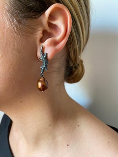 Rossella Ugolini Alligator Pendant Wild Silver Sterling Tsavorite Earrings