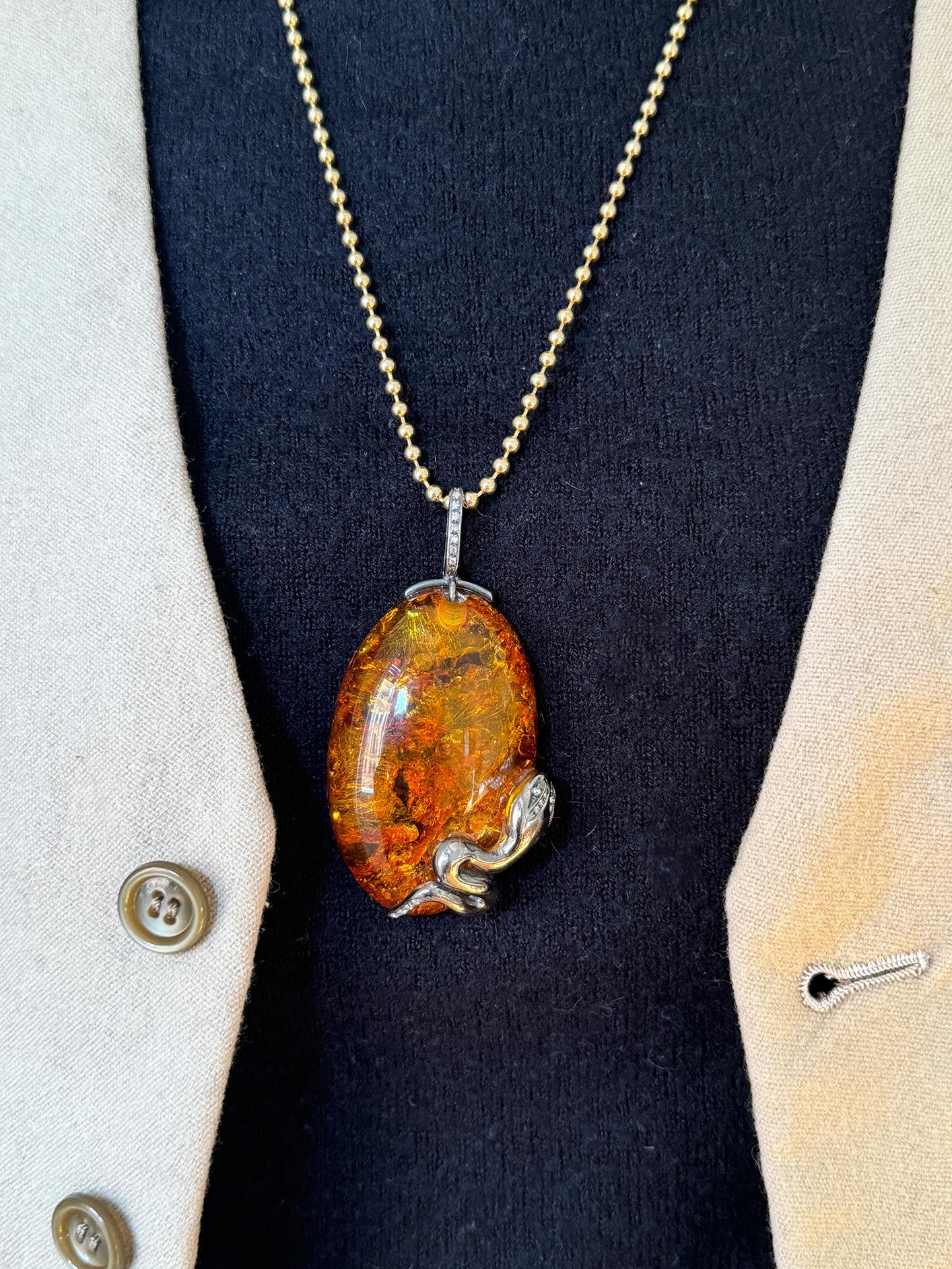 Rossella Ugolini Collana a serpente con catena in argento Sterling con ambra e diamanti bianchi 0.21c in vendita 7