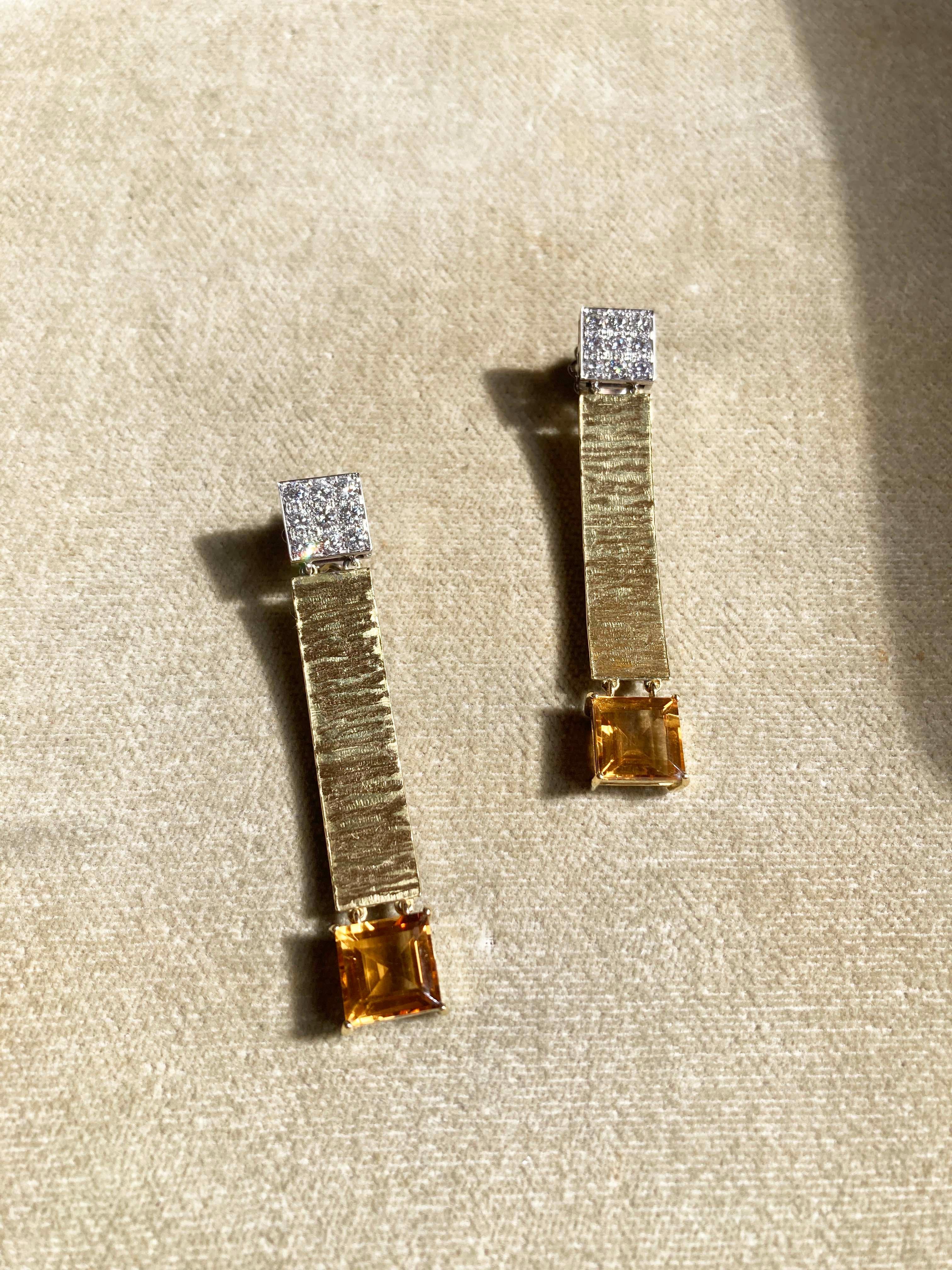 Rossella Ugolini, artiste, boucles d'oreilles en or jaune 18 carats, diamants blancs 1,80 carat et citrine en vente 4