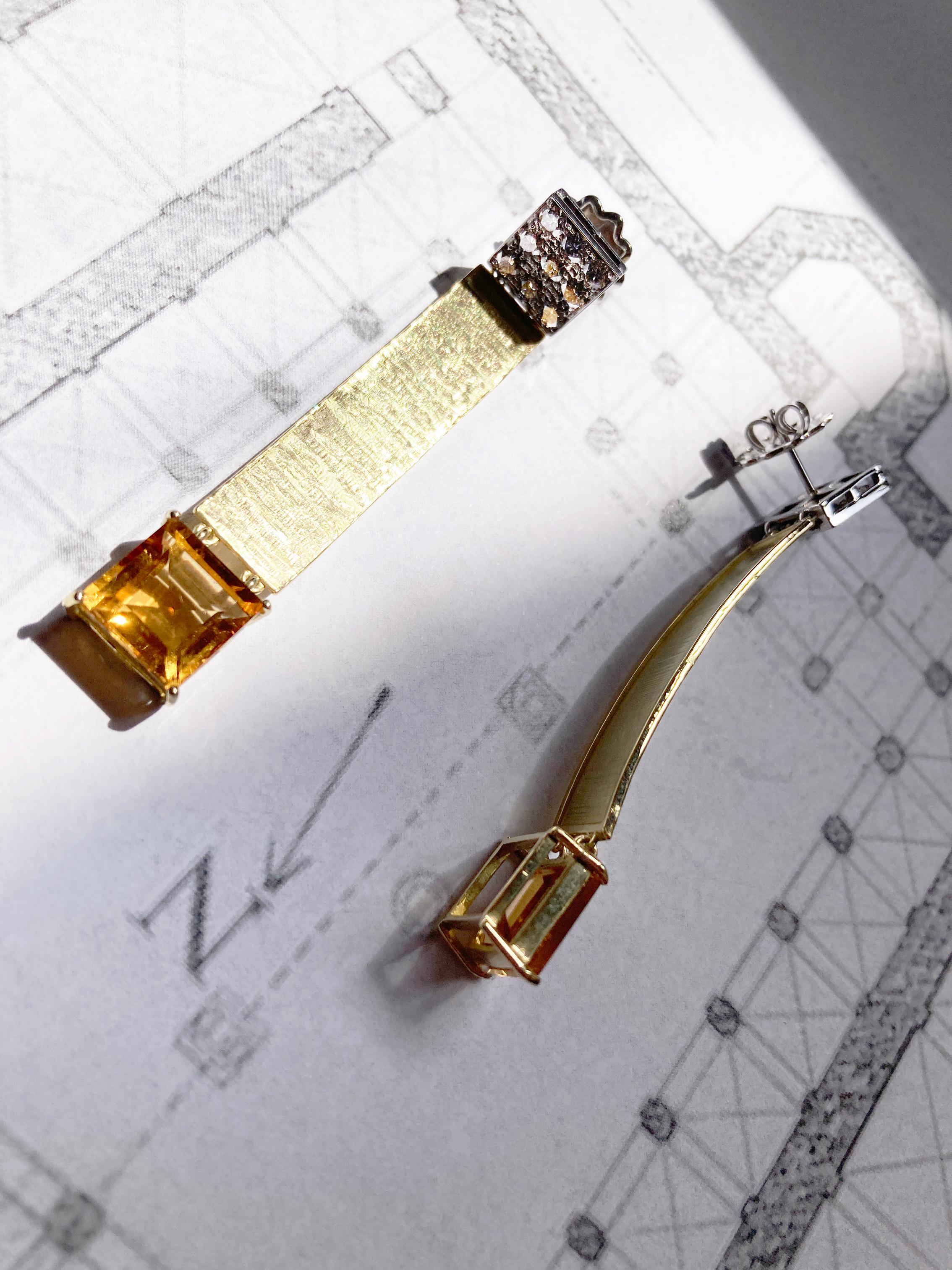 Rossella Ugolini, artiste, boucles d'oreilles en or jaune 18 carats, diamants blancs 1,80 carat et citrine en vente 1