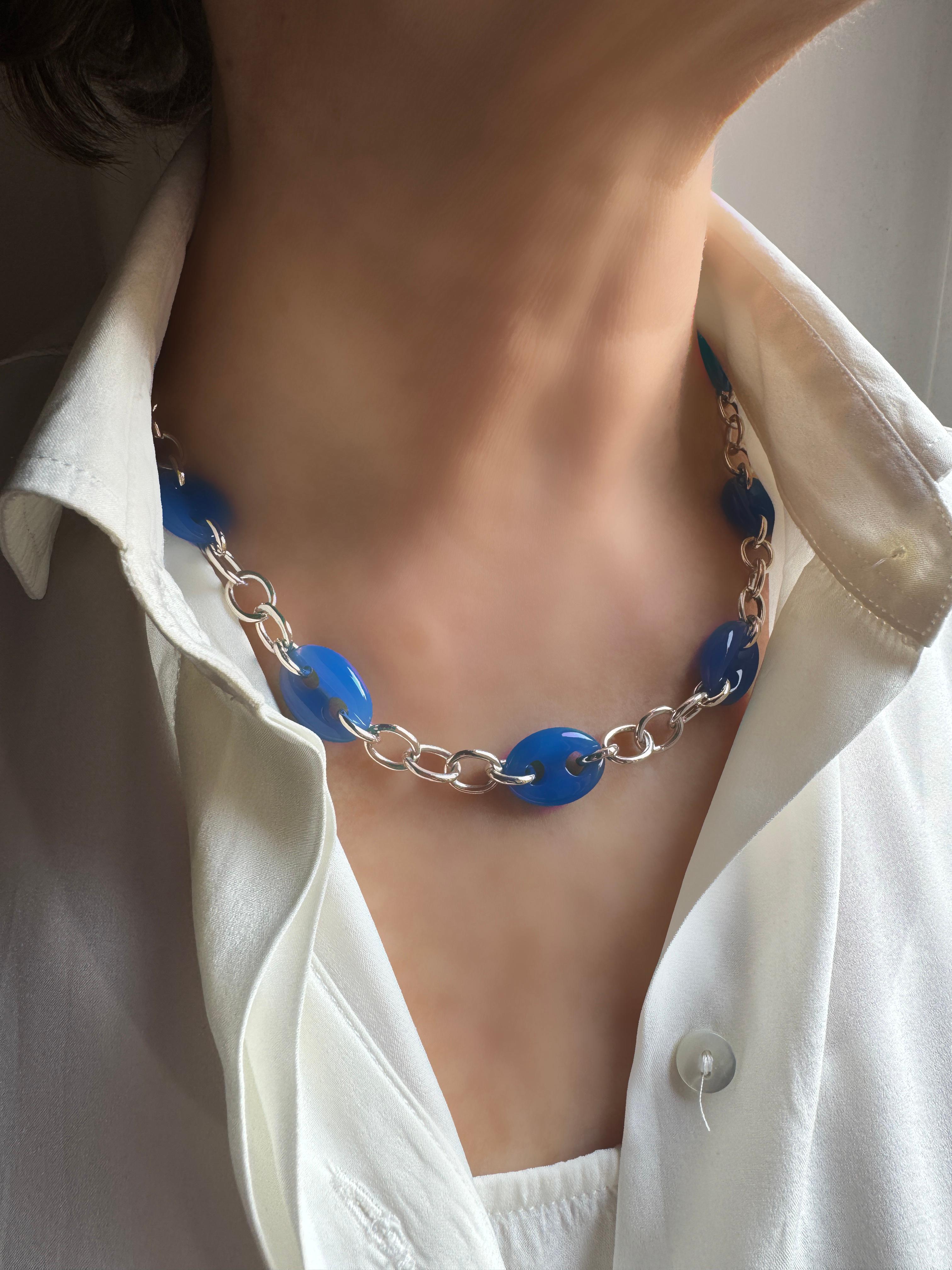 Taglio misto Rossella Ugolini Catena D'Ancre Collana a catena in agata blu A. Silver in vendita