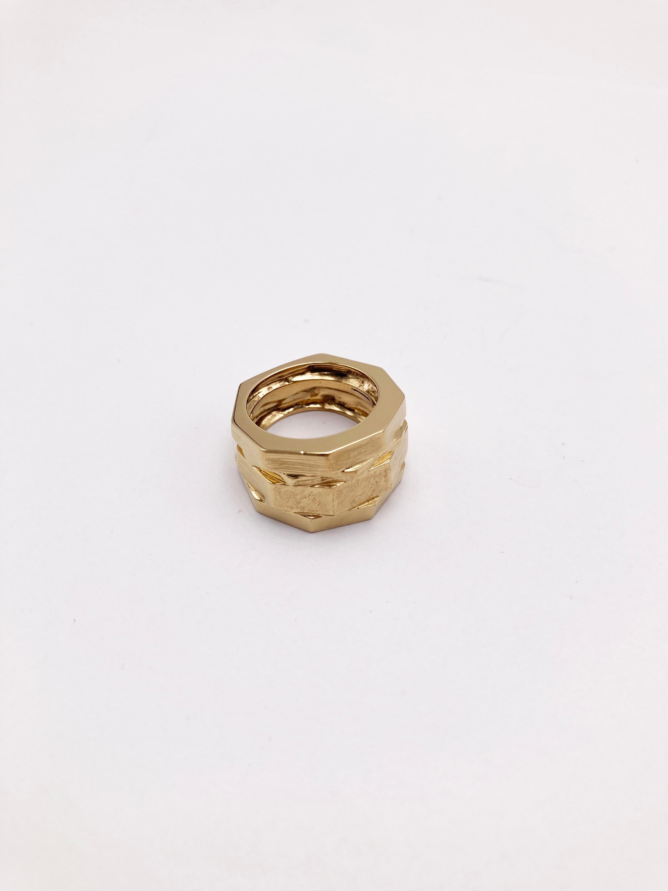 Rossella Ugolini Handcrafted 18K Yellow Gold Man Unique Ring For Sale 4