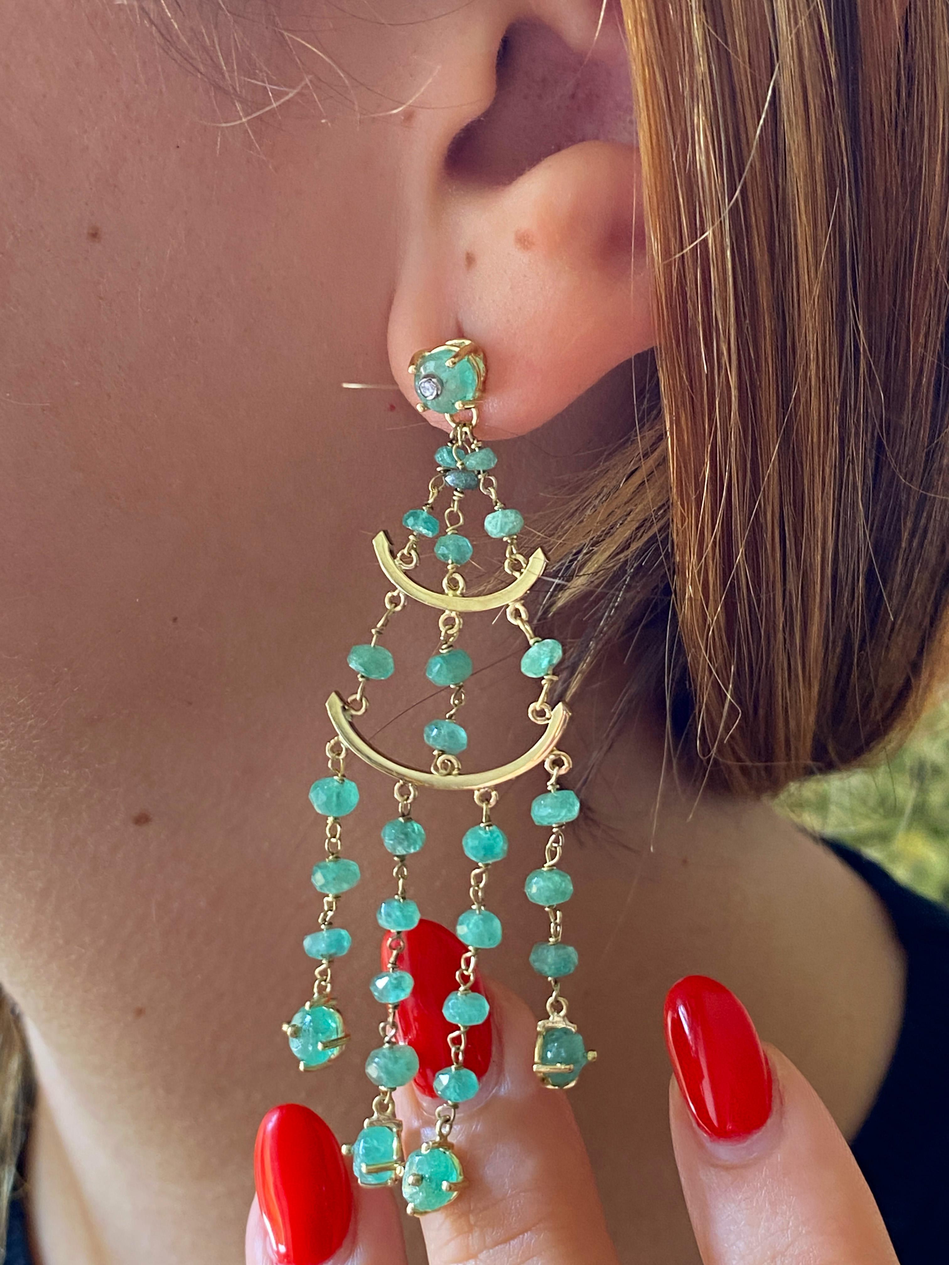 Rossella Ugolini Handcrafted Emerald Chandelier Earrings Italian Craftsmanship In New Condition For Sale In Rome, IT