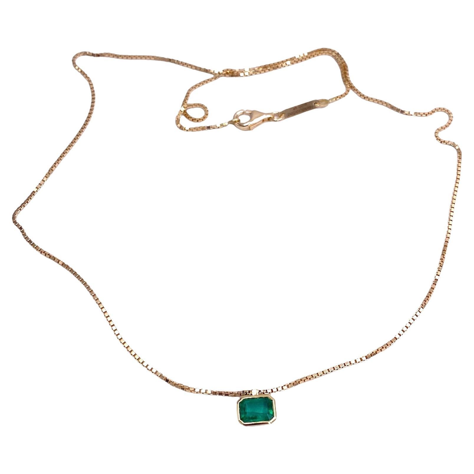 Rossella Ugolini Modern Emerald Man Necklace Crafted in Italy 18K Yellow Gold