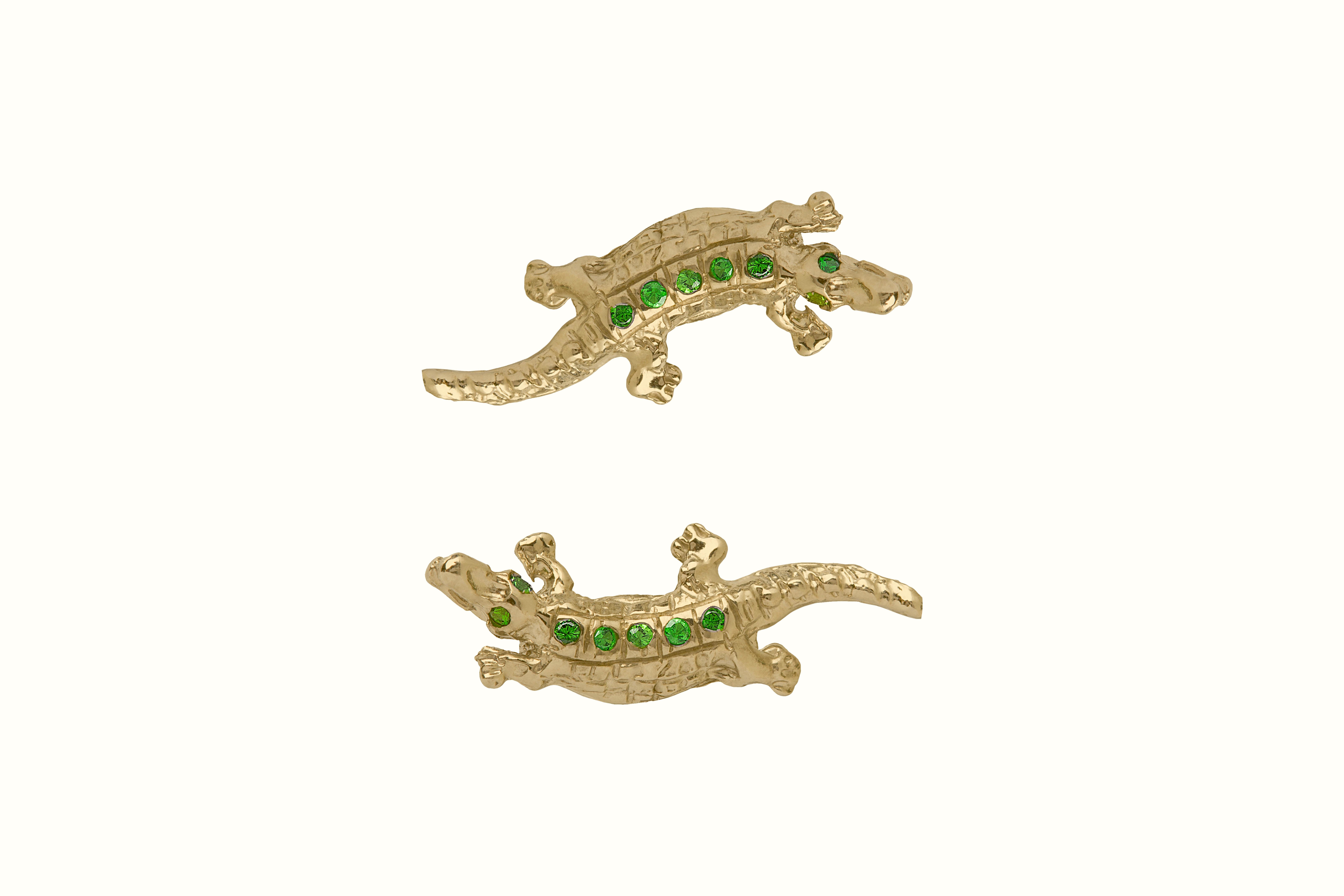 Rossella Ugolini Unisex Alligator Stud Earrings 18K Yellow Gold Emeralds  For Sale 5