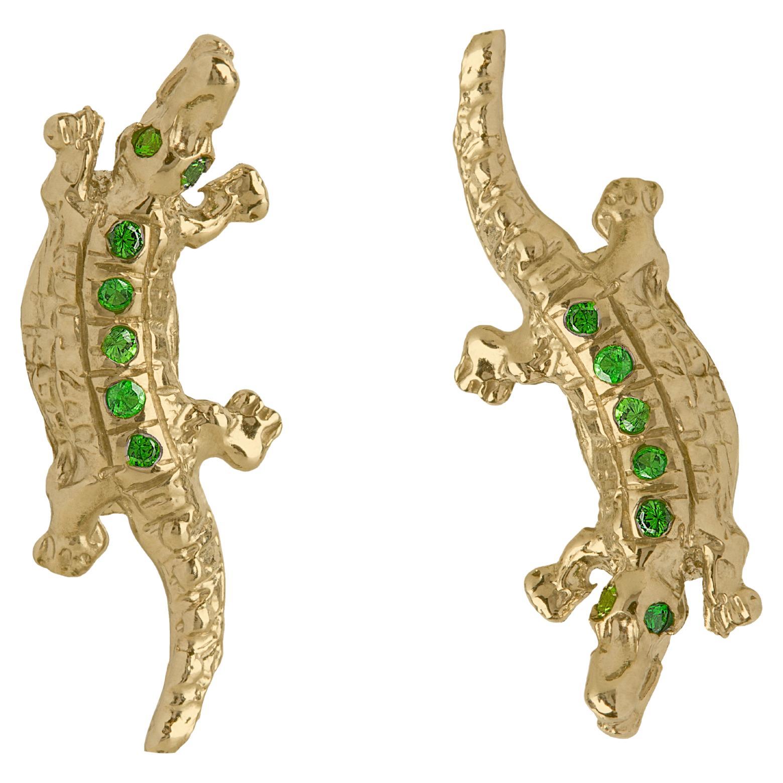 Rossella Ugolini Unisex Alligator Stud Earrings 18K Yellow Gold Emeralds  For Sale
