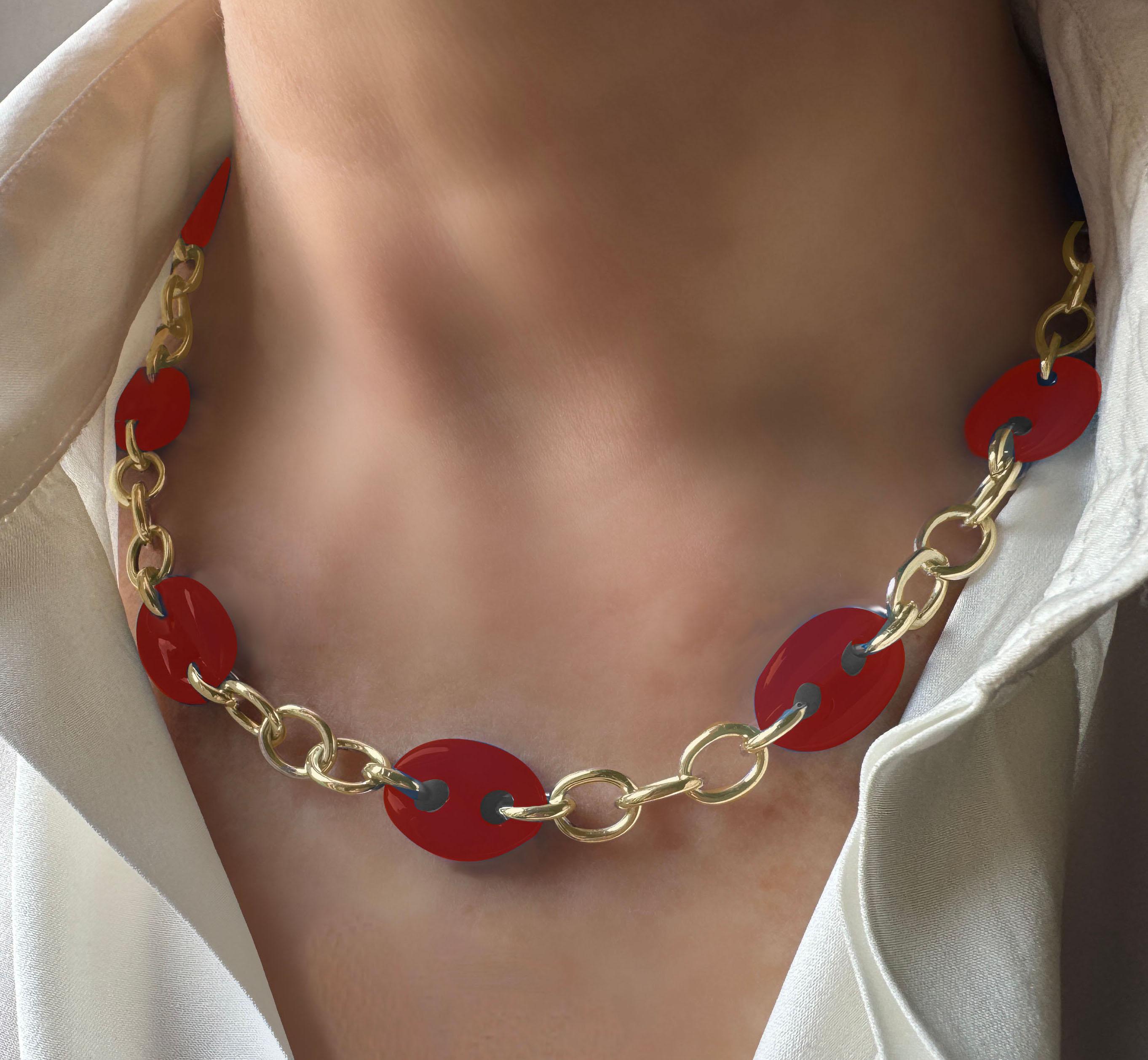 Moderno Rossella Ugolini Collana con catena ad ancora rossa in oro giallo, lunghezza regolabile in vendita
