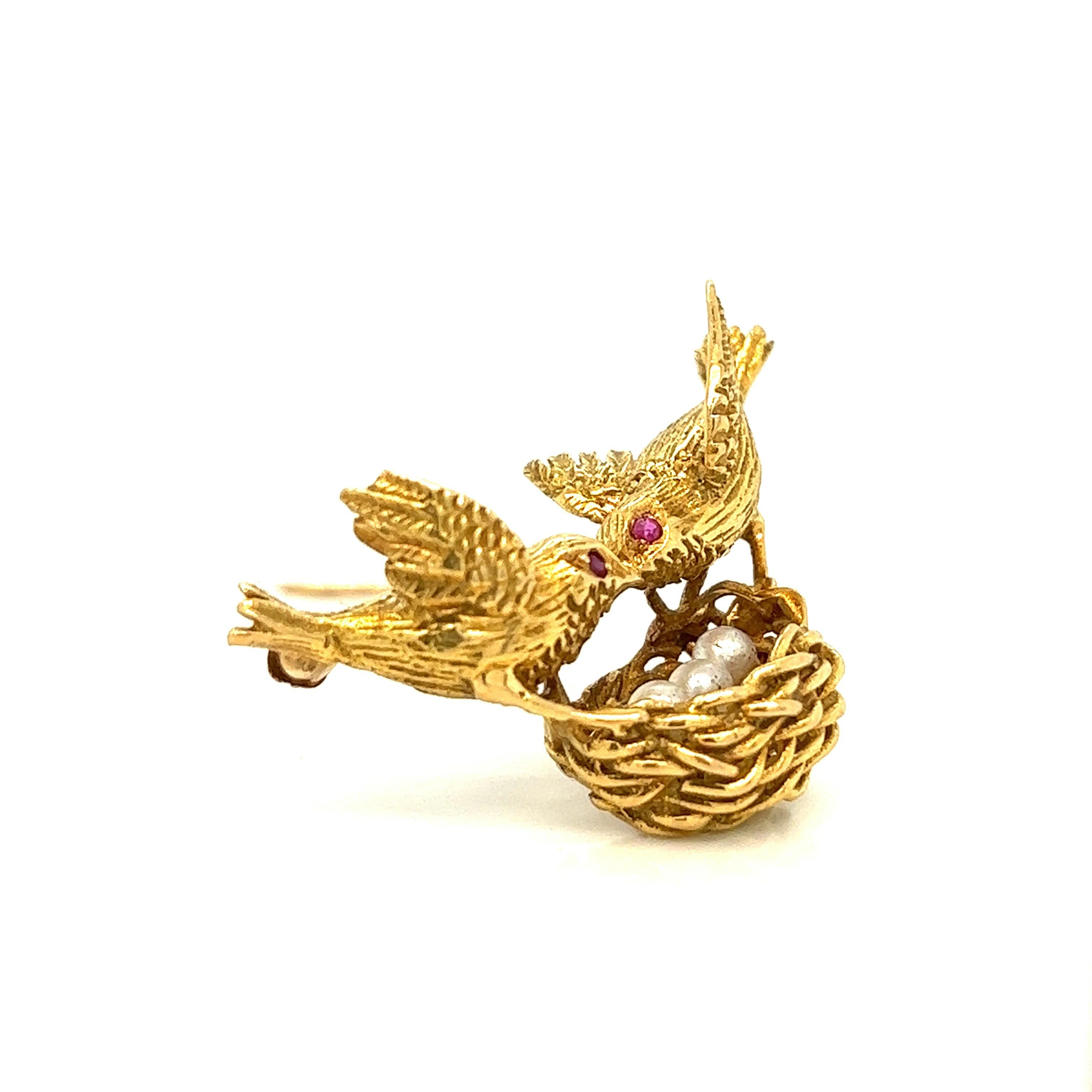 Rossi Birds Pearl Brooch  In Excellent Condition For Sale In New York, NY