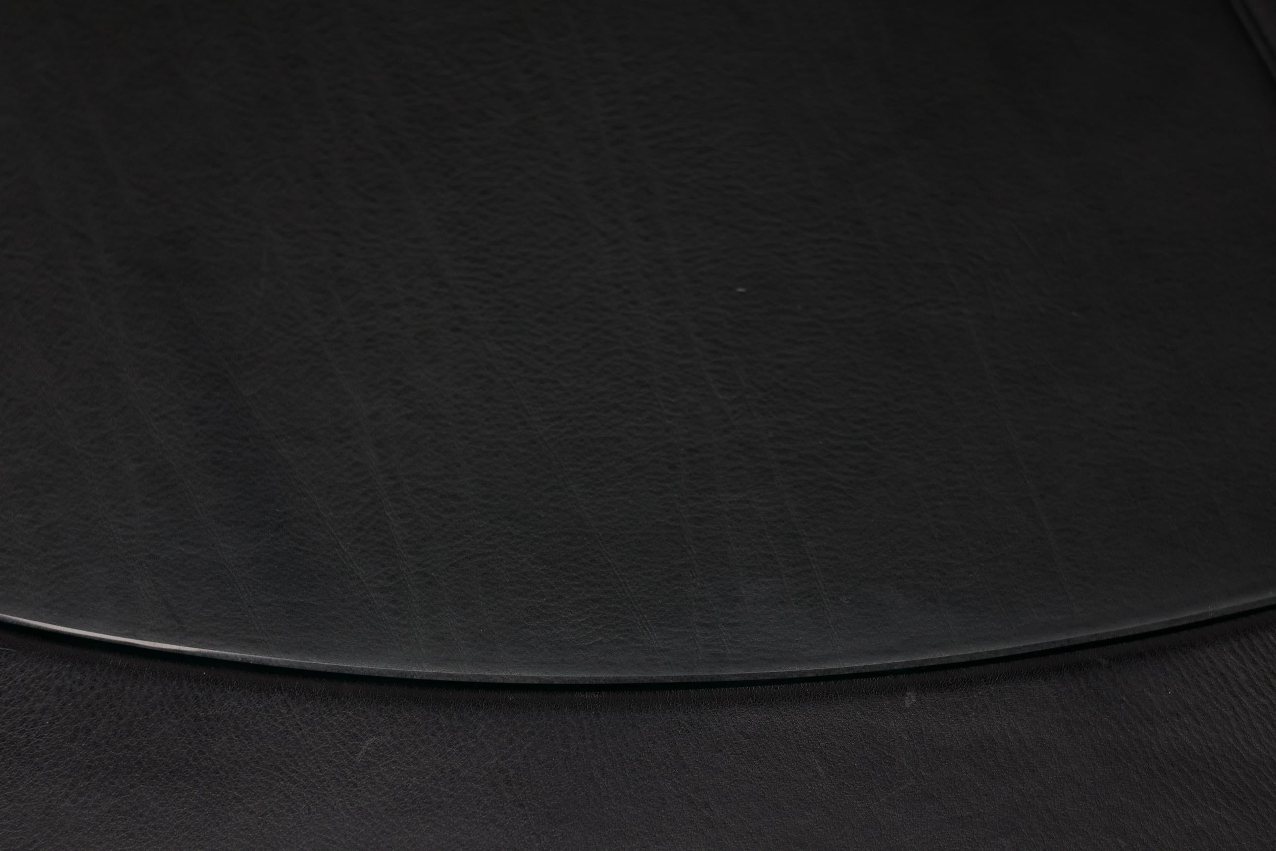 Rossi di Albizzate BO287 Table à cartes en cuir noir par Carlo Bartoli Bon état - En vente à Dronten, NL