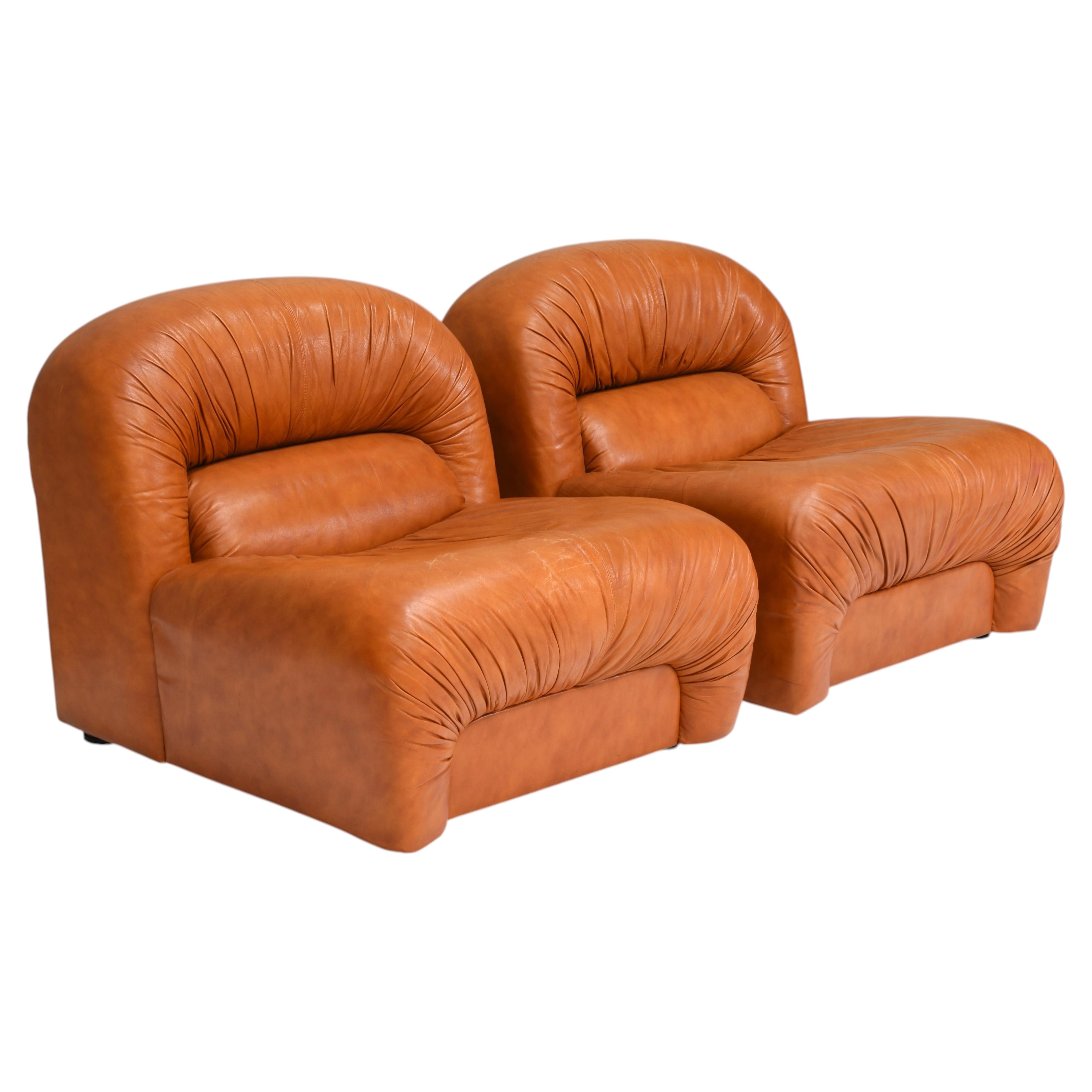 Rossi di Albizzate lounge chairs in Cognac leather, Italy – 1970’s For Sale