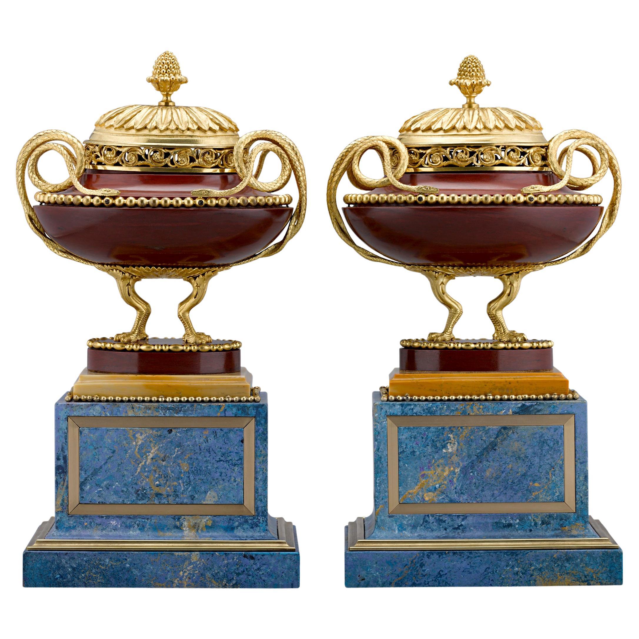 Vases pot-pourri Rosso en marbre et bronze doré antique