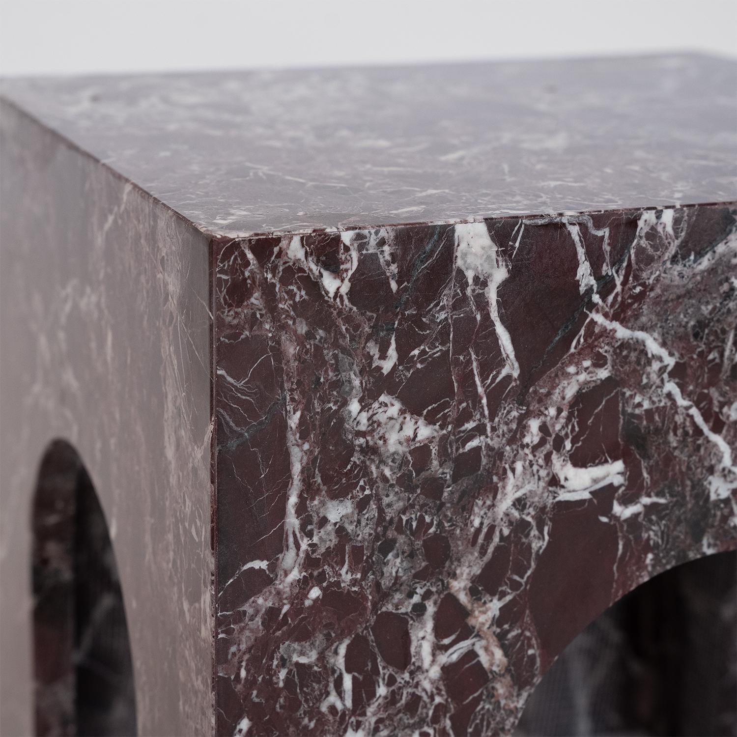 Table d'appoint en marbre Rosso Levanto Neuf - En vente à Eindhoven, NB