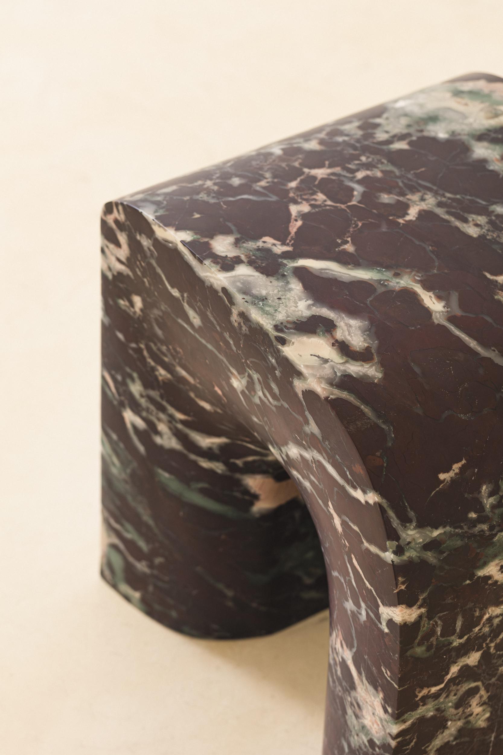 Rosso Stool by Lucas Recchia, Brazilian Contemporary, 2024 For Sale 1