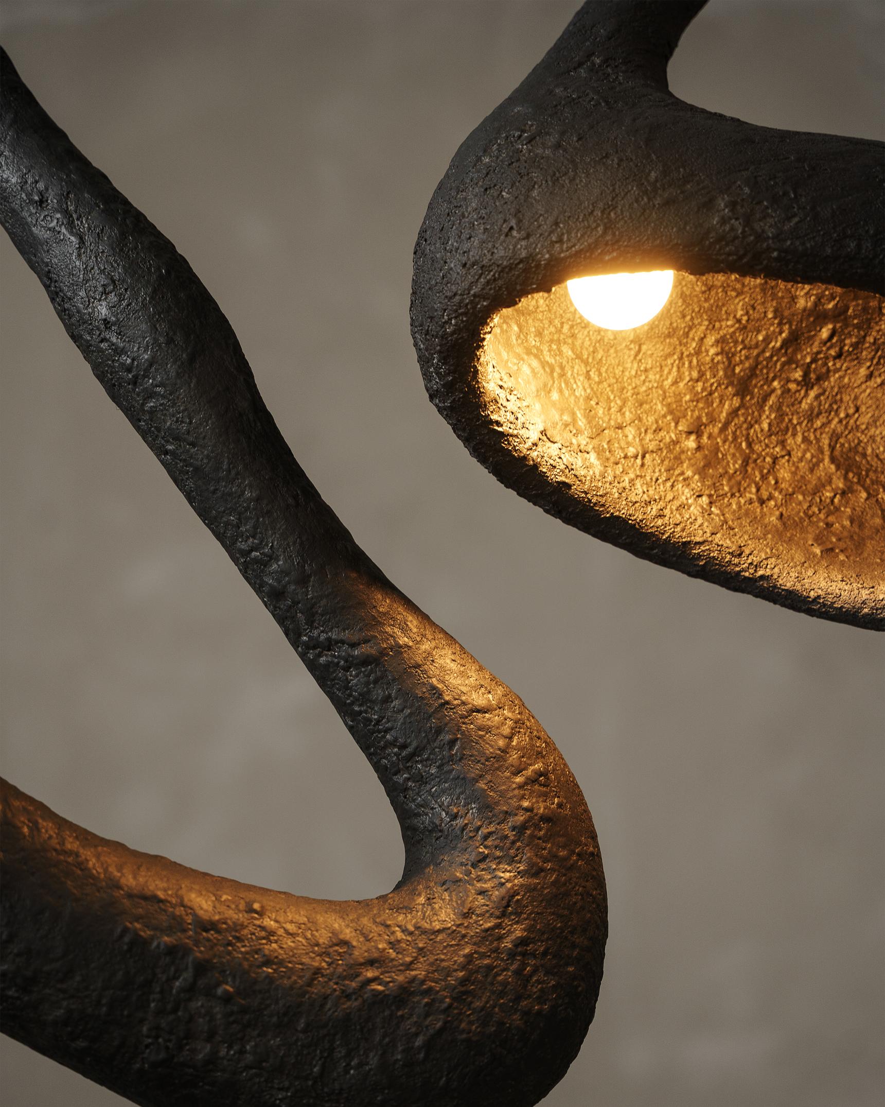 Russe ROSTOK Lampadaire contemporain, noir, édition limitée, Organic Bionic Design en vente