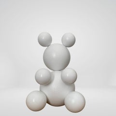 Total White Small Steel Bear Animal Abstract Sculpture