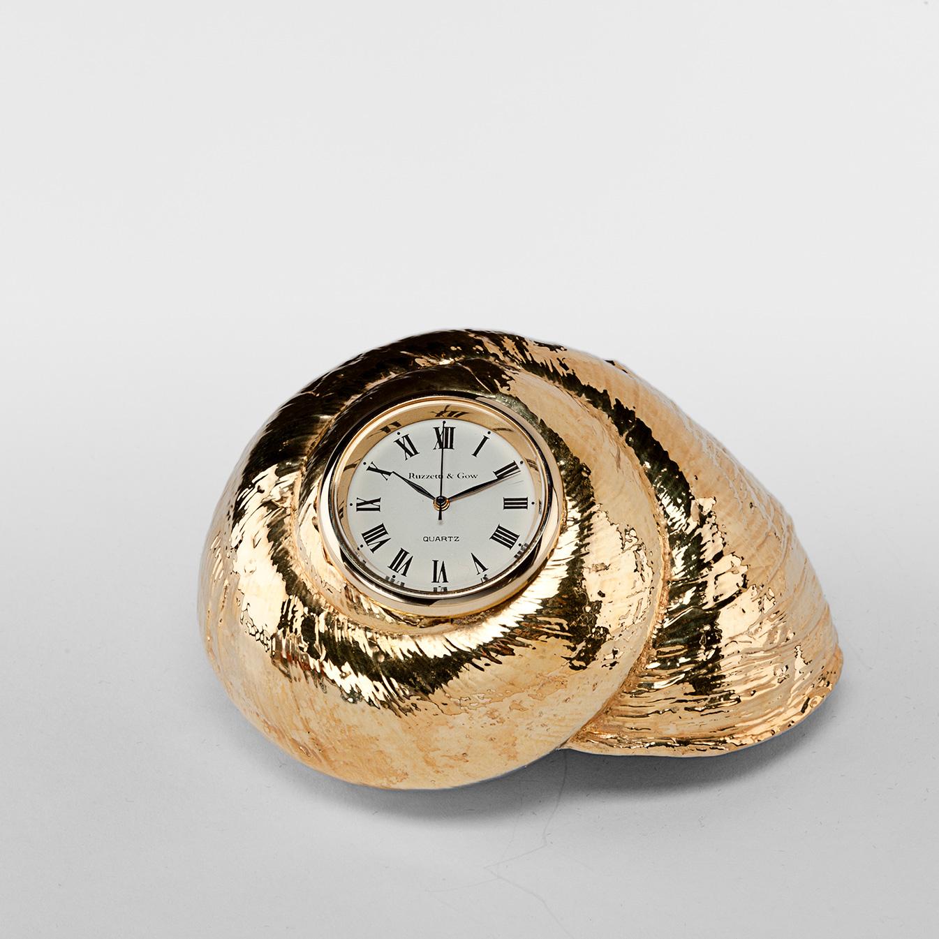Clock rosy top gilded shell 3