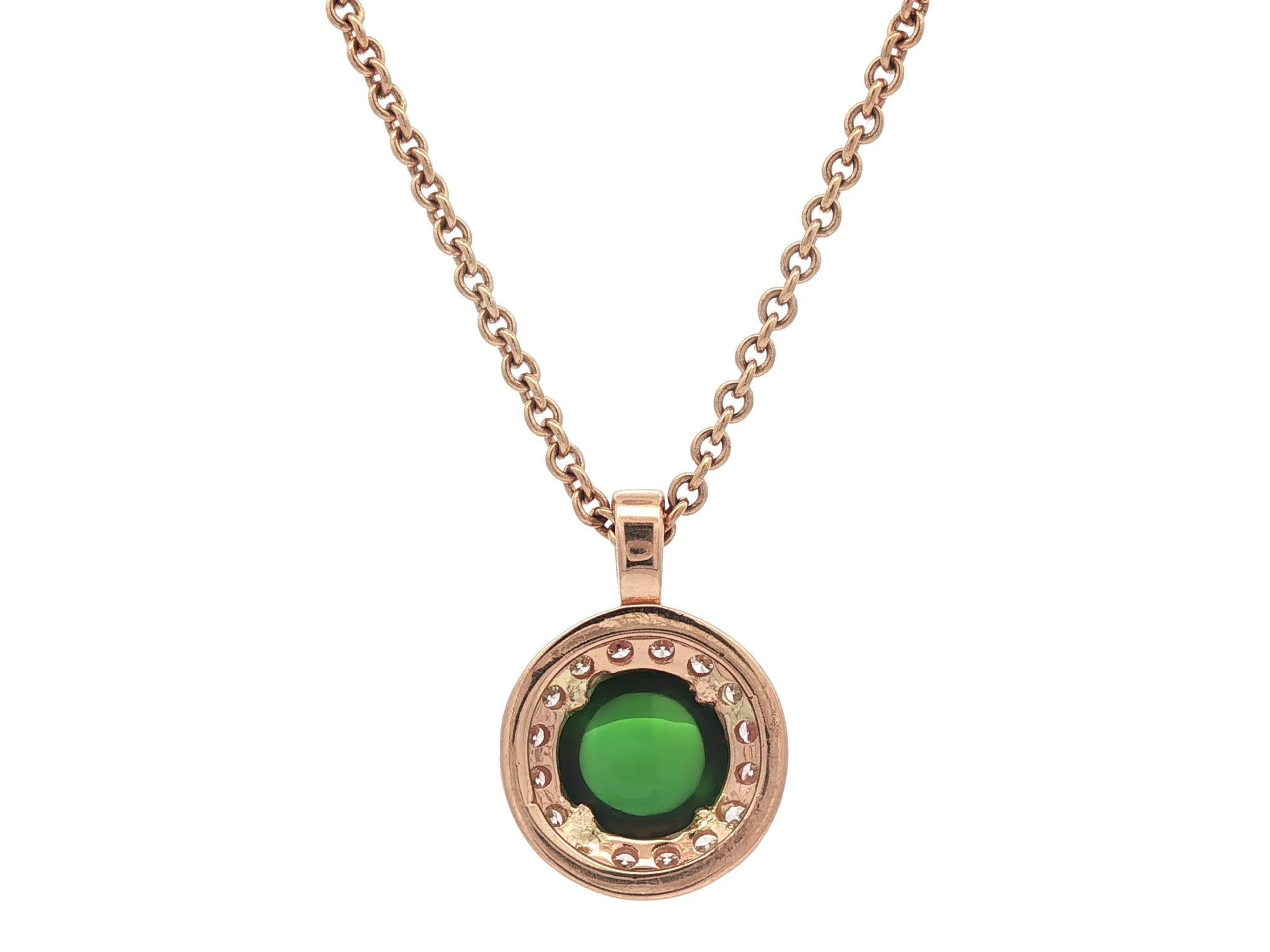 Collana con ciondolo a raggiera in oro giallo rosato di alta qualità con tormalina verde e diamanti in vendita 5