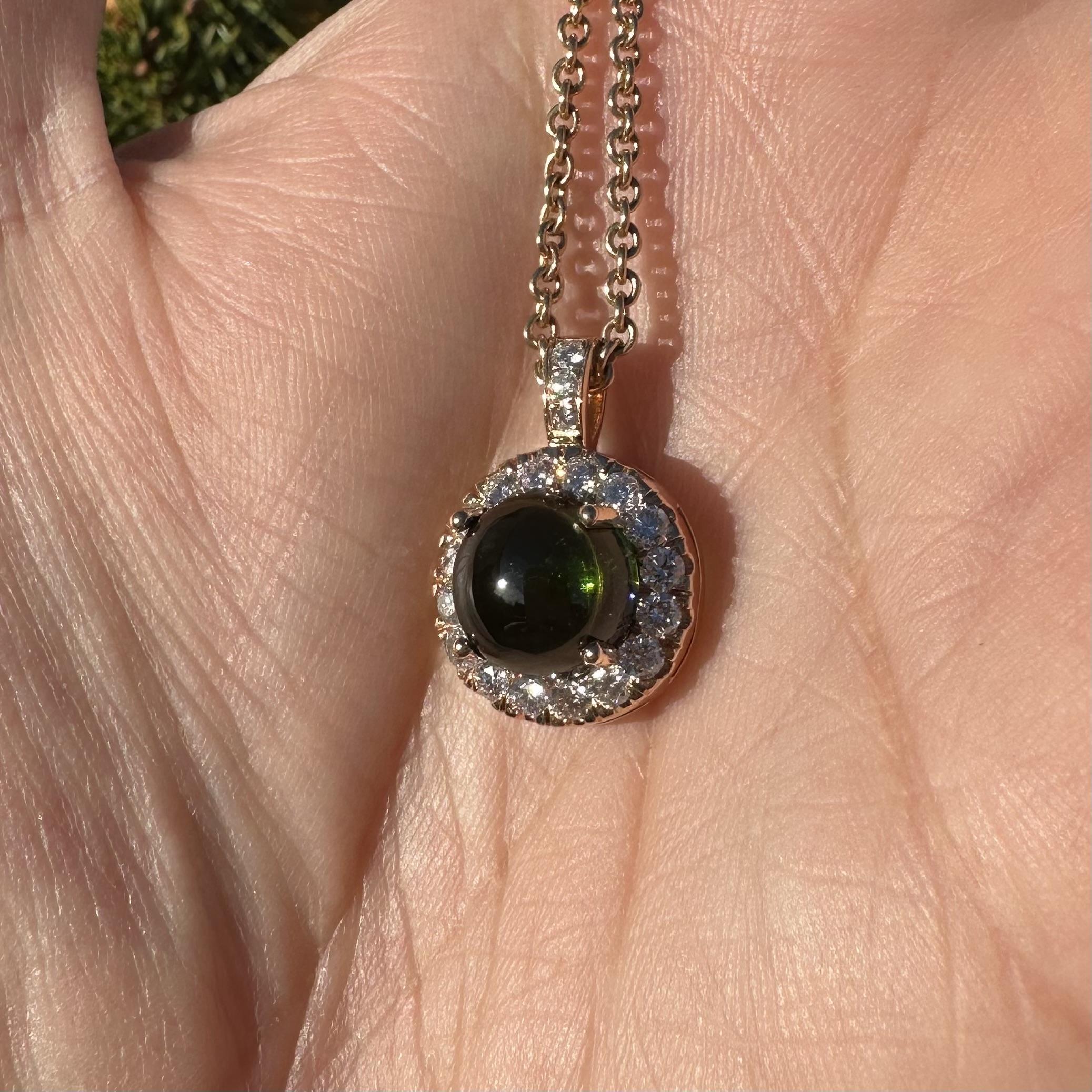 Collana con ciondolo a raggiera in oro giallo rosato di alta qualità con tormalina verde e diamanti in vendita 8