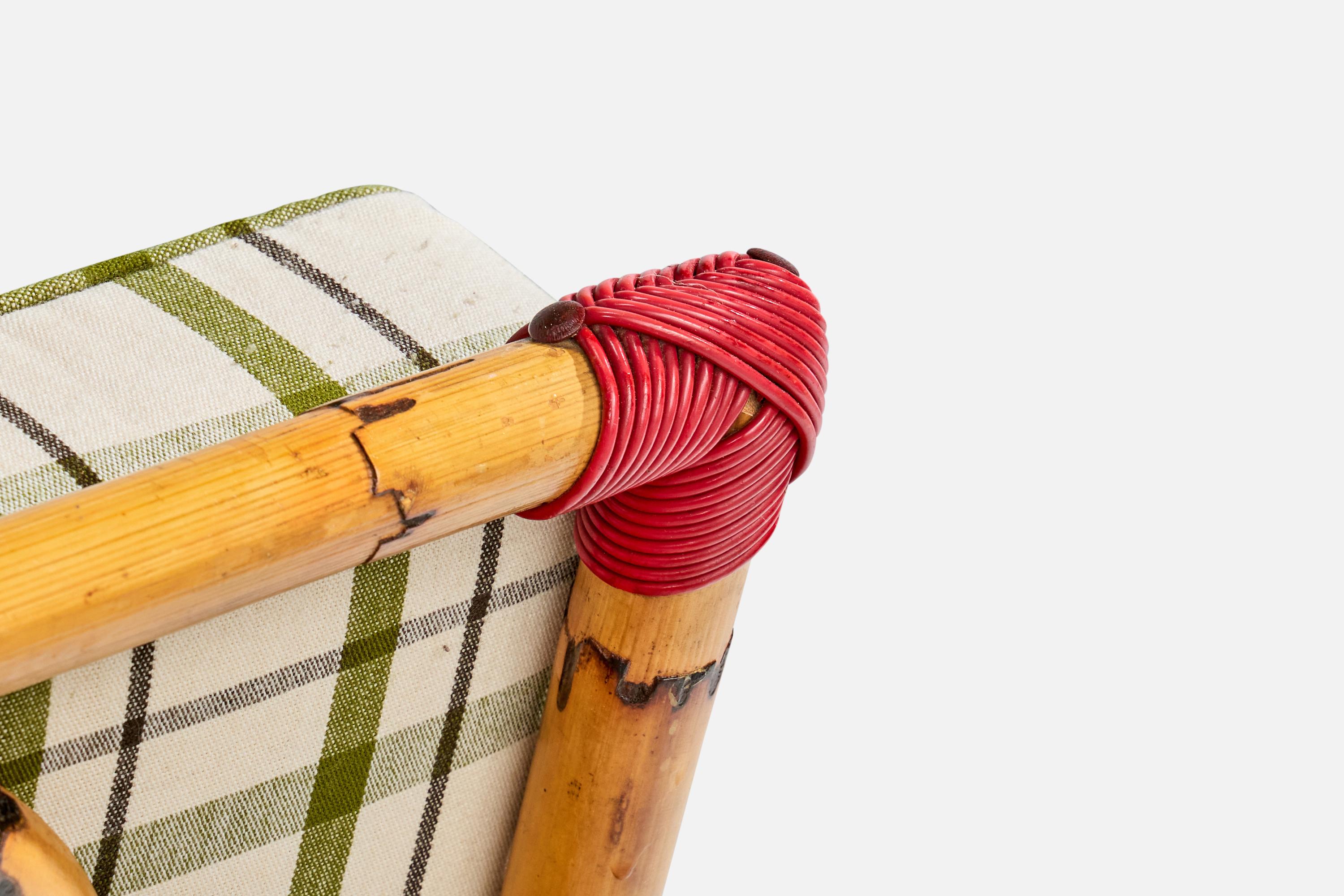 Mid-Century Modern Rotan, chaises longues, bambou, rotin, tissu, Italie, années 1950 en vente