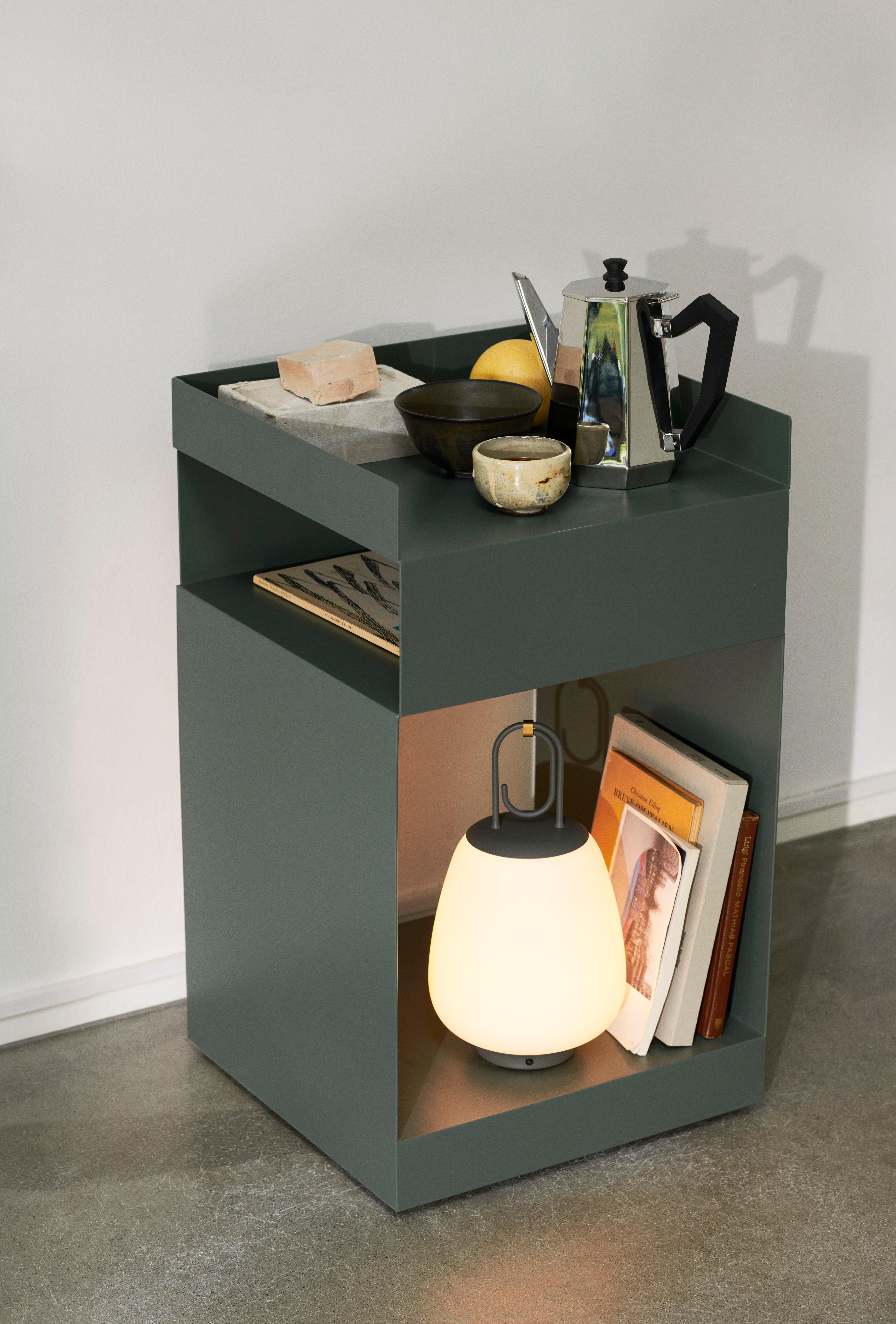Rotate’s unassuming appearance belies its highly functional design. Created to fulfil a wide variety of purposes – from an office trolley, to a bedside table or bathroom storage unit – this asymmetrical piece can be inserted into any space. To