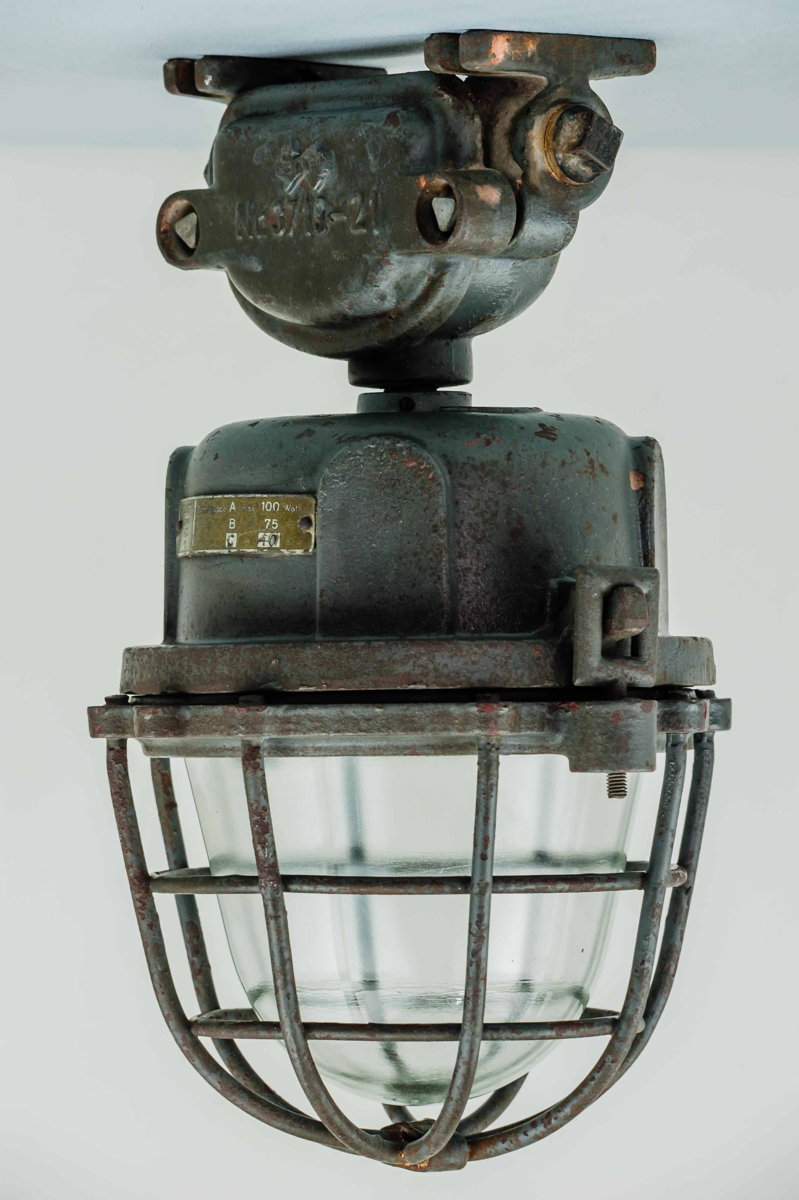 German Rotating and Heavy Industry Schaco Lamp, 1930s