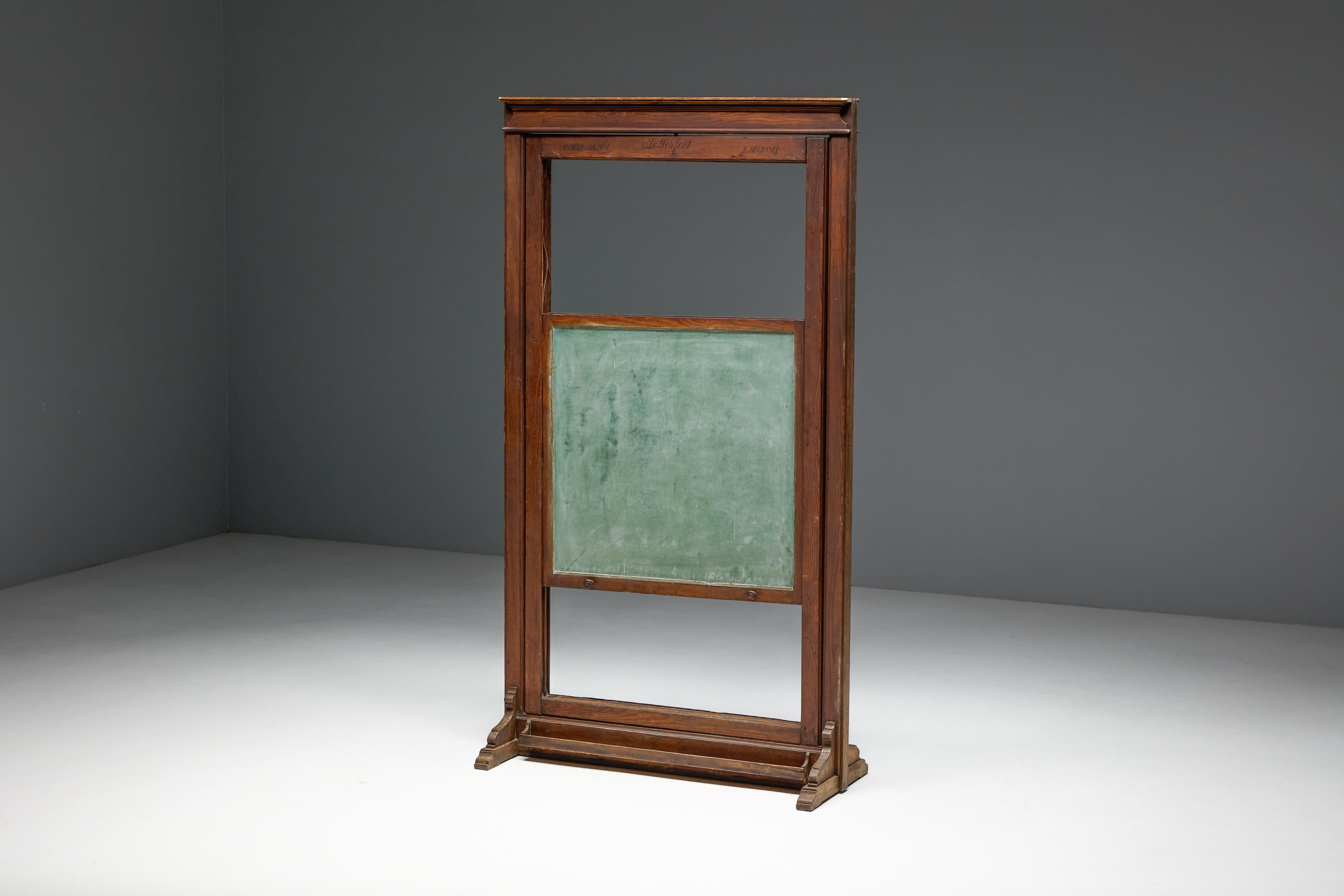 Tableau d'école ancien rotatif, France, début du 20e siècle en vente 4