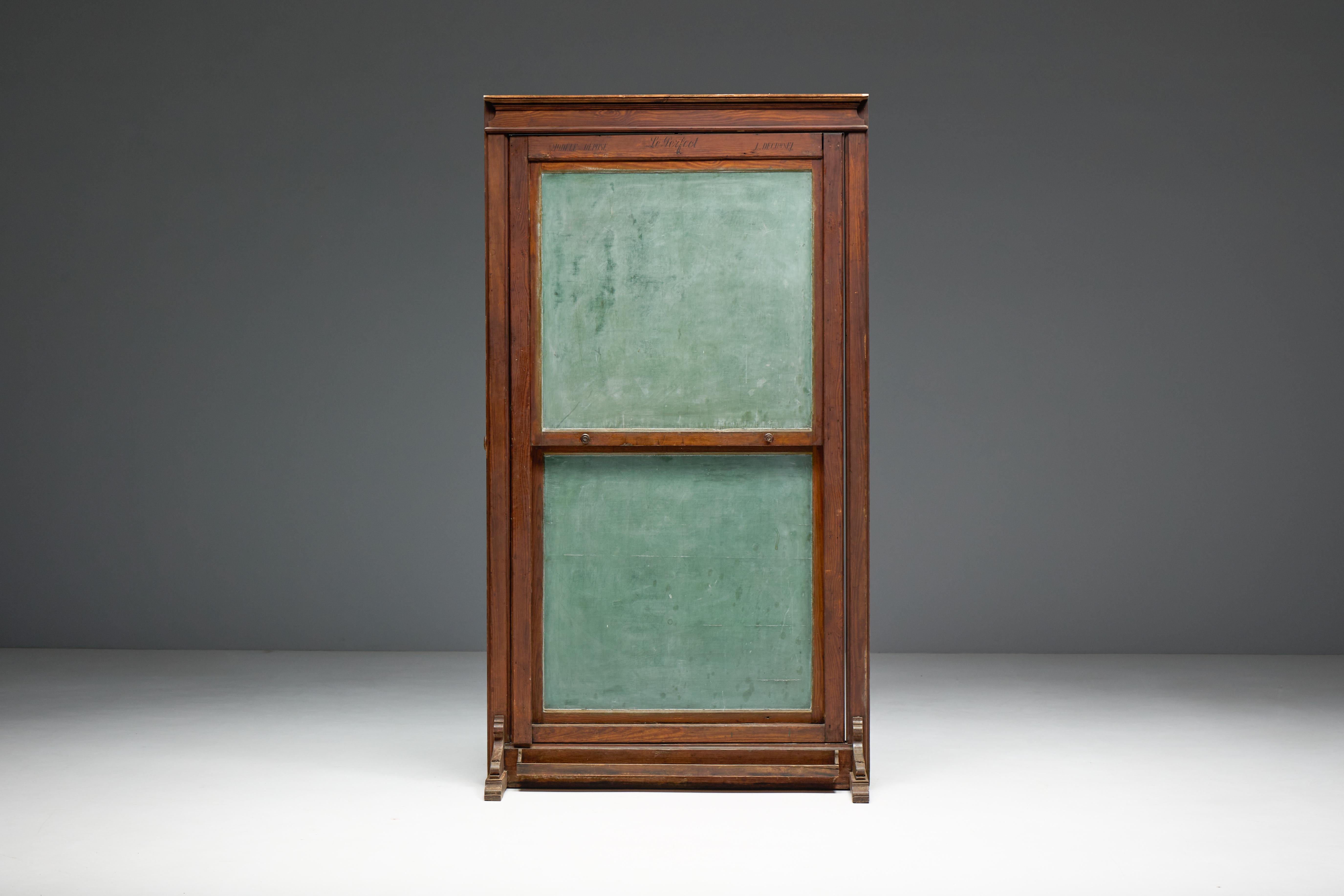 Tableau d'école ancien rotatif, France, début du 20e siècle Bon état - En vente à Antwerp, BE