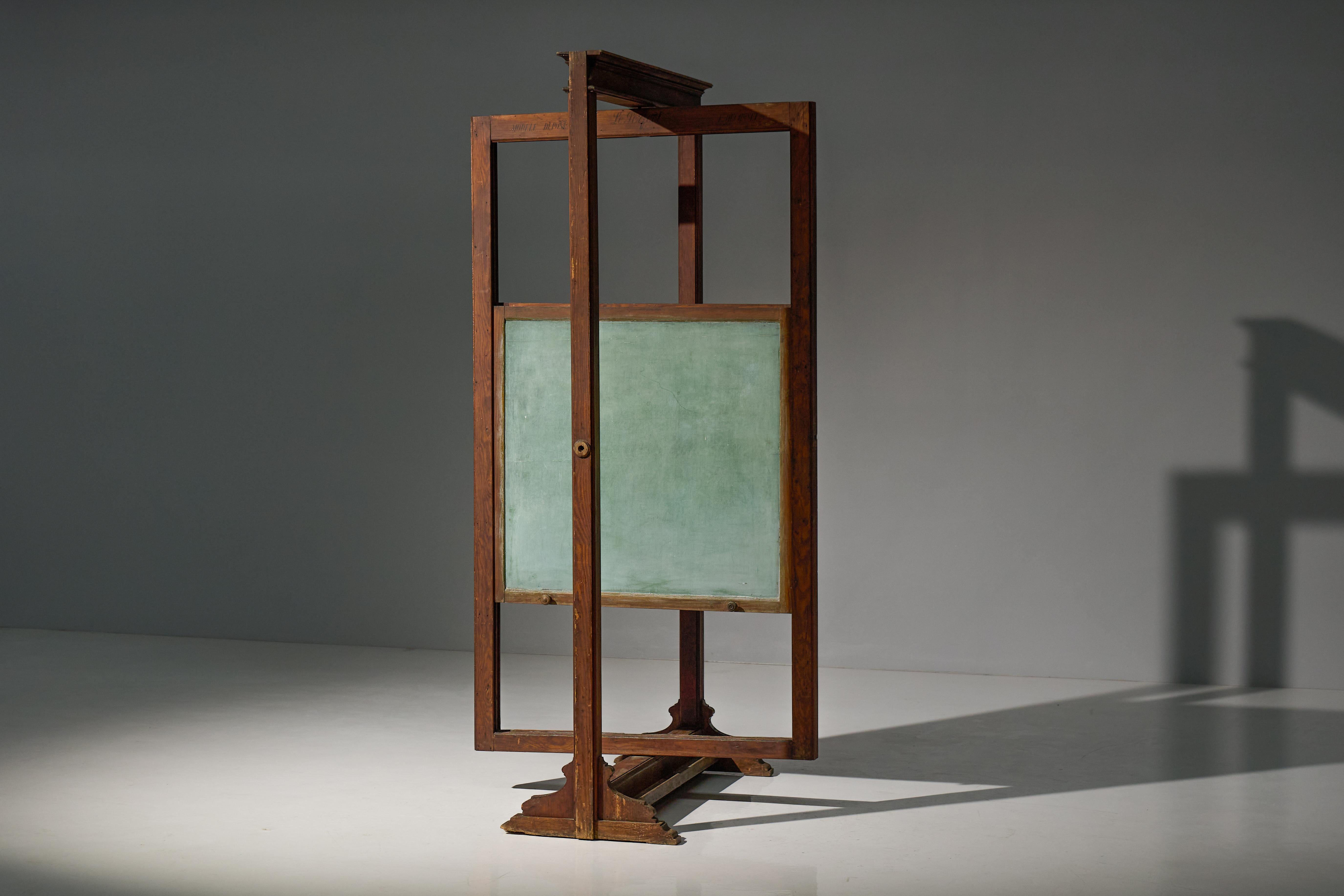 Tableau d'école ancien rotatif, France, début du 20e siècle en vente 2